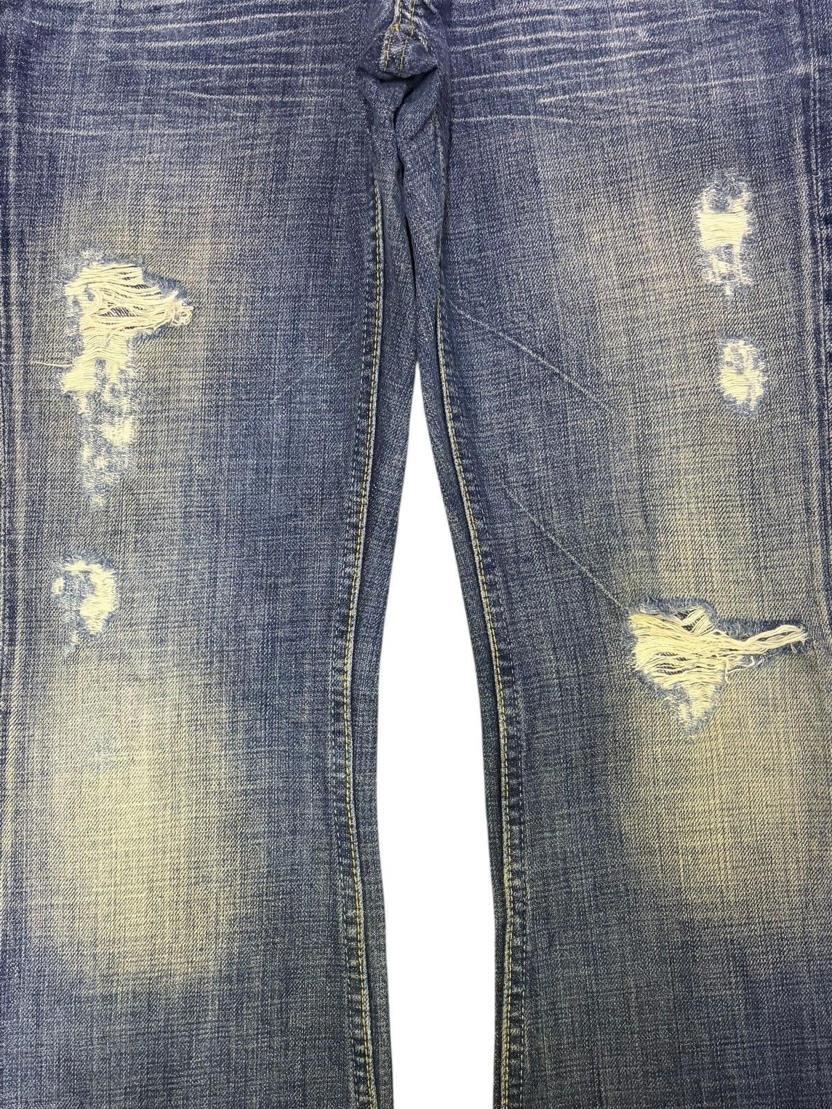 Edwin Vintage Japanese Selvedge Buckle Back Distress Flare Jeans Size 28" / US 6 / IT 42 - 3 Thumbnail