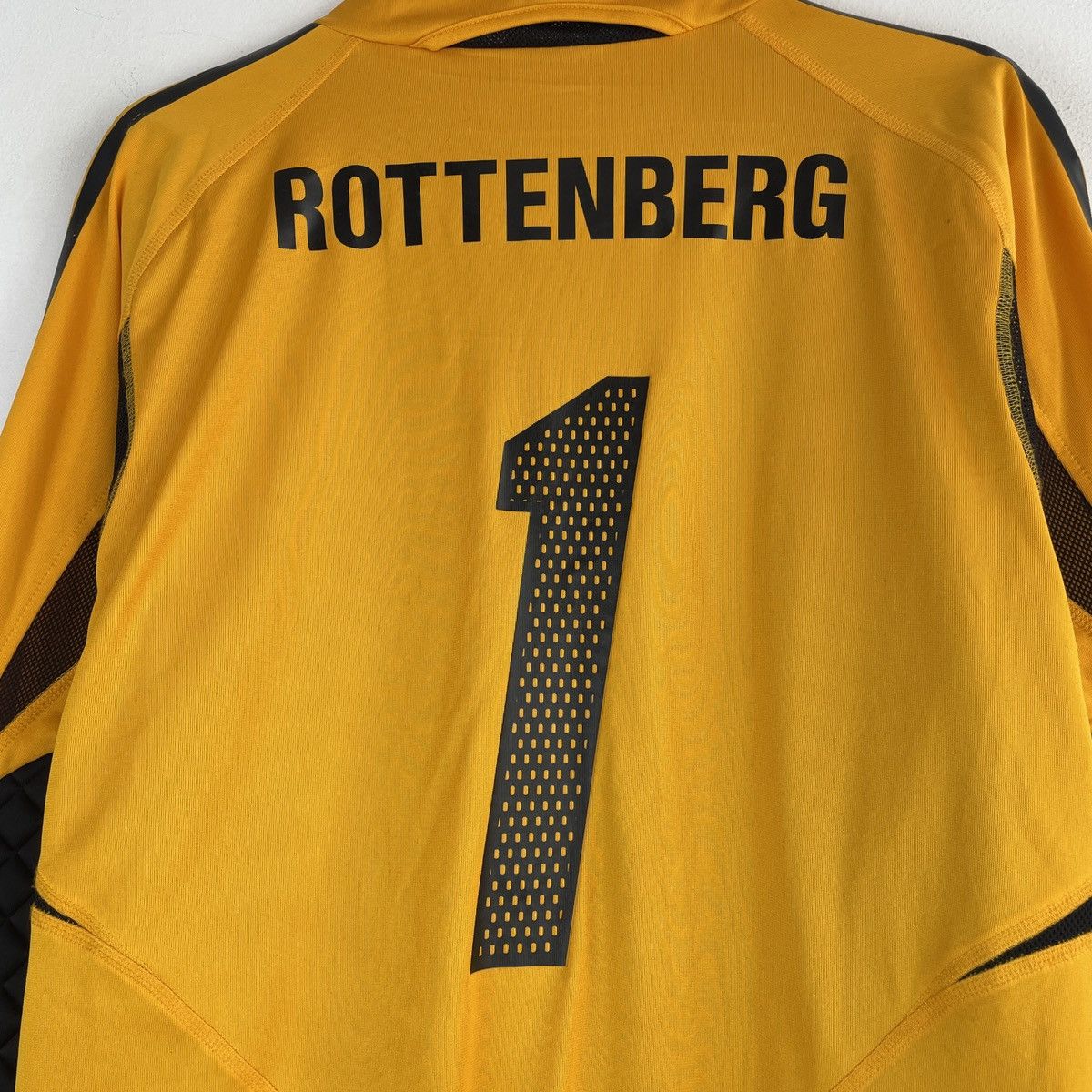 Adidas Vintage Germany Silke Rottenberg Authentic GK Jersey 2004/05 Size US M / EU 48-50 / 2 - 9 Thumbnail