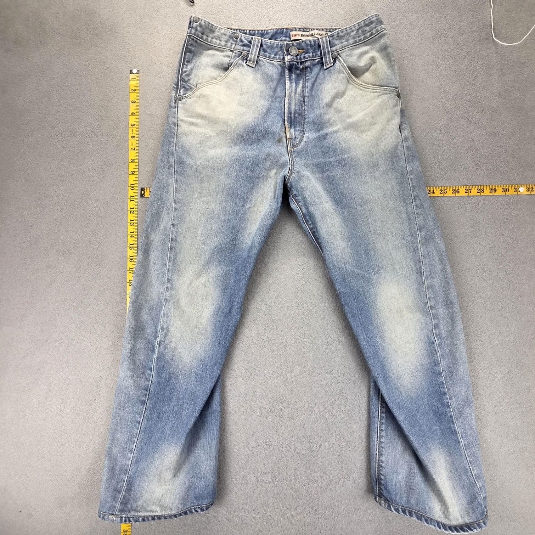 Levi's VINTAGE Levi's Engineered Jeans Men 30x27 Relaxed Denim Distressed Pockets 10th Anniversary Blue 90s/Decade? Wait Size US 30 / EU 46 - 2 Thumbnail