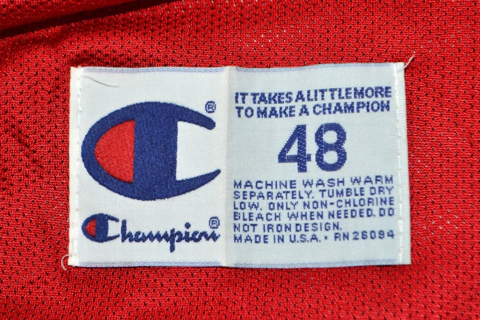 Champion NBA CHICAGO BULLS SHIRT #33 PIPPEN CHAMPION SIZE 48 (XL) Size US XL / EU 56 / 4 - 8 Thumbnail