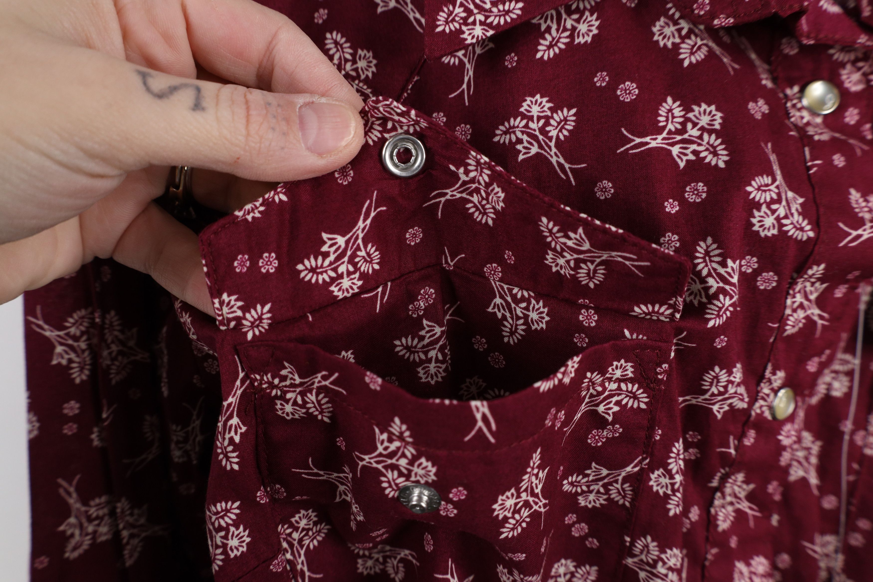 Vintage × Wrangler Deadstock Vintage Y2K Wrangler Cowgirl Snap Button Shirt Size XL / US 12-14 / IT 48-50 - 6 Thumbnail
