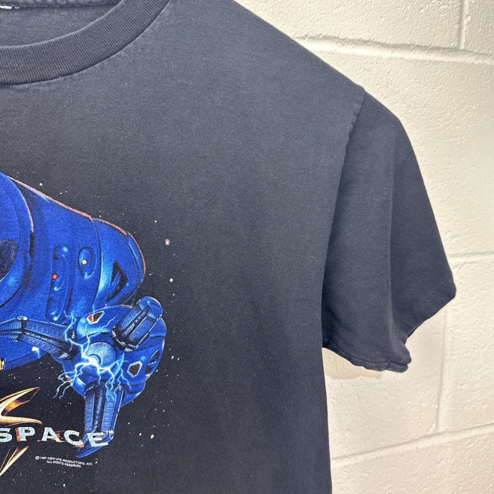 Vintage VINTAGE Lost In Space T-Shirt Men Large 90s Sci-Fi Robot Movie Tee Black Cotton Short Sleeve Size US L / EU 52-54 / 3 - 6 Thumbnail