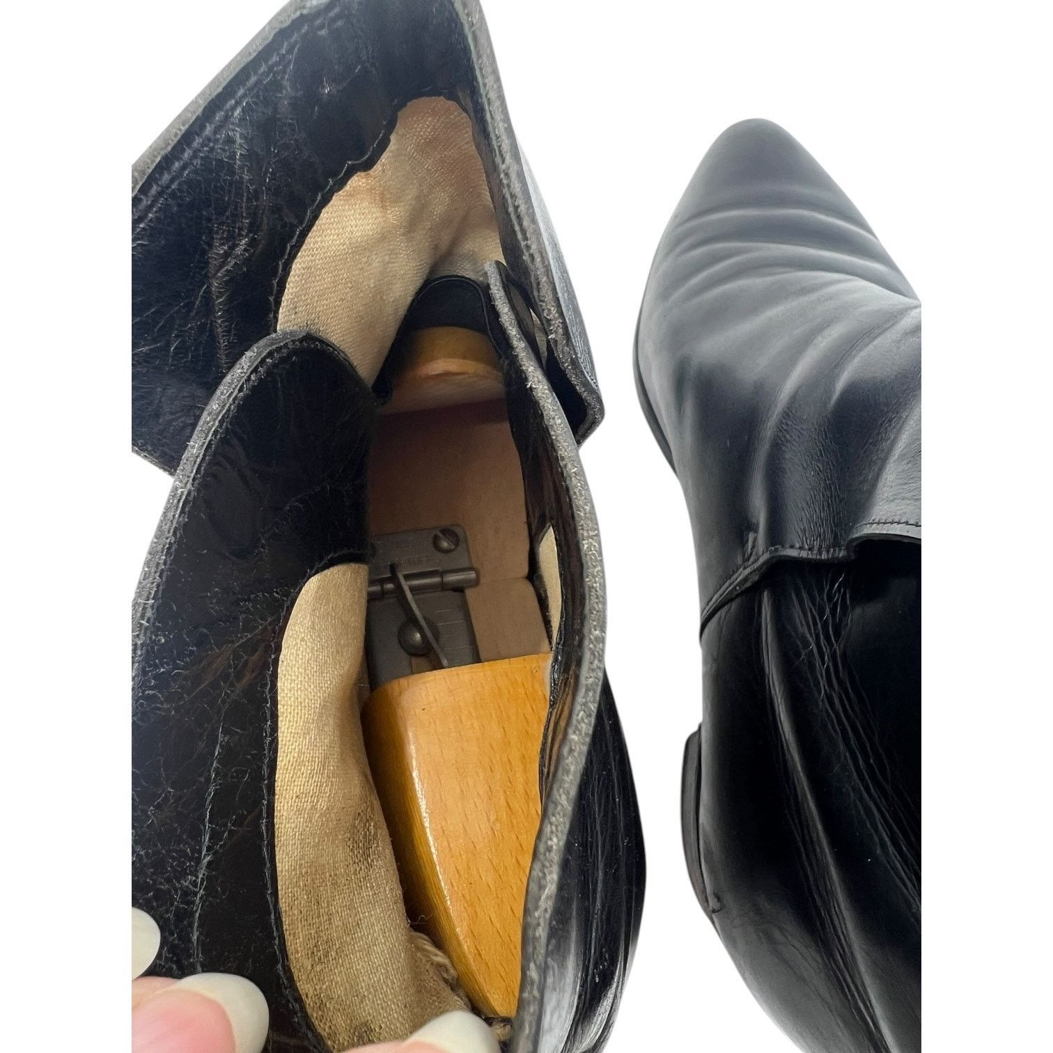 Vintage Vintage Handmade Black Leather Pull On Ankle Boots Spain 7D Size US 7 / EU 40 - 11 Thumbnail