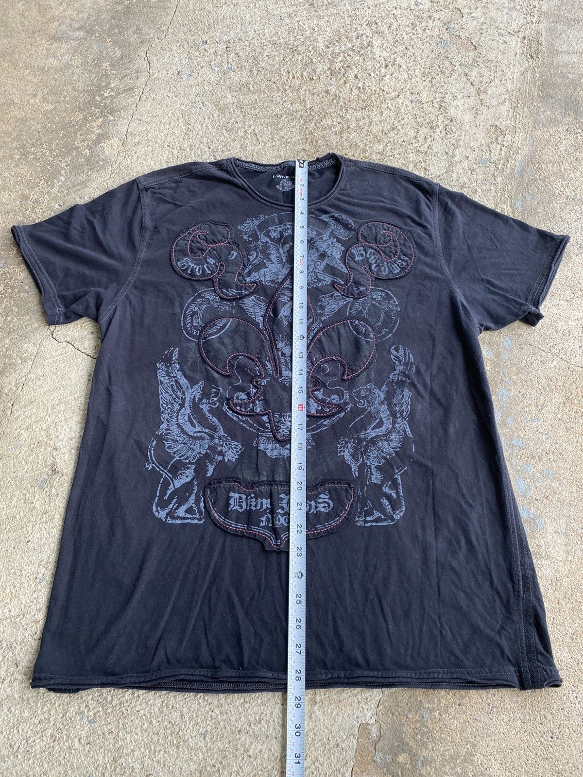Affliction × DKNY × Vintage Vintage Y2K DKNY Affliction MMA Tribal Style Shirt Size US XL / EU 56 / 4 - 8 Thumbnail