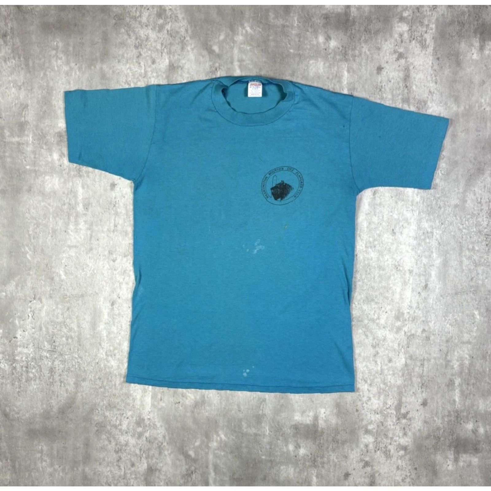 Jerzees VINTAGE Jerzees Dog Graphic T-Shirt M Blue Crew Neck Short Sleeve Men 80s Retro Peanuts Rainbow Cars - 80s, Dog, Retro Size US M / EU 48-50 / 2 - 2 Thumbnail