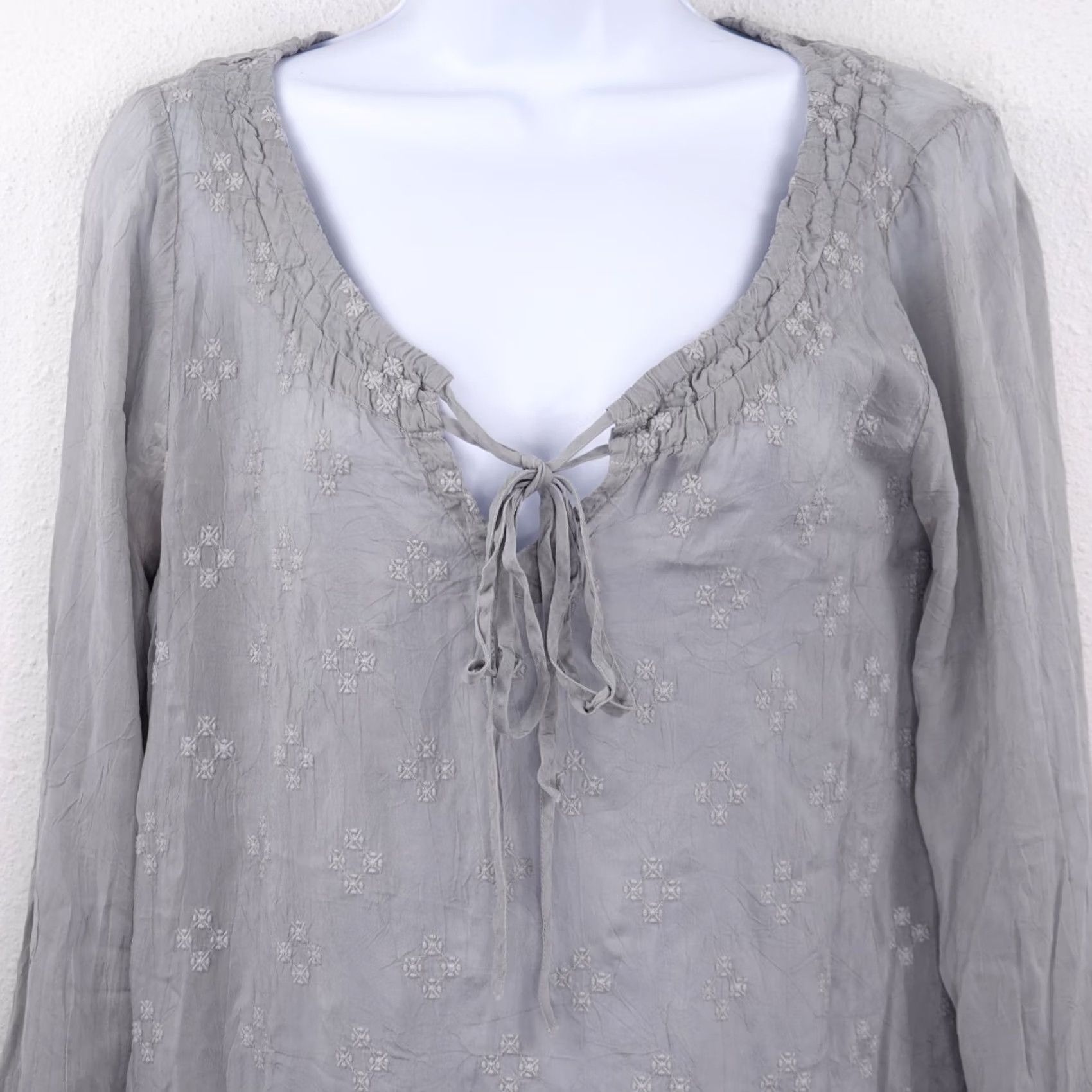 Johnny Was Johnny Was Tunic Dress Gray Sheer Gauze Embroidered Long Sleeve Rayon Small Boho Women's Dahlia Floral Patchwork Vintage: No Size S / US 4 / IT 40 - 2 Thumbnail