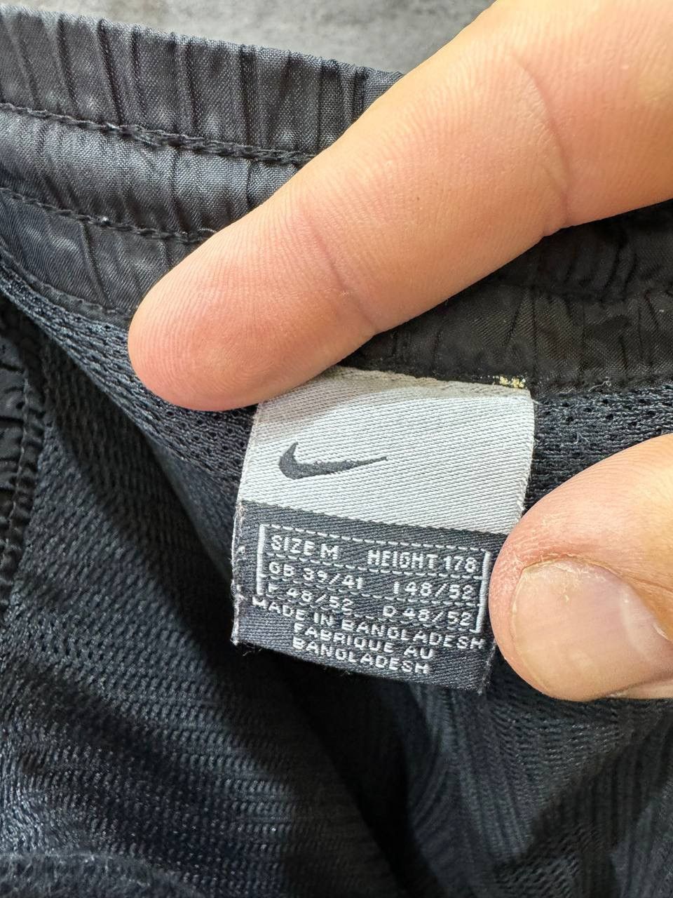 Vintage Vintage Nike Track Pants Baggy Swoosh Rare Drill Size US 32 / EU 48 - 11 Thumbnail