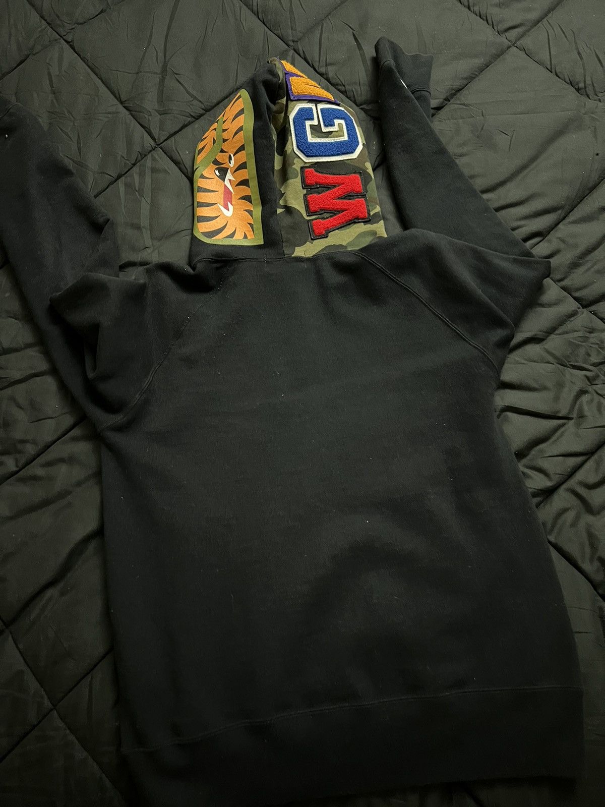 Bape 1st Camo Shark Half Zip Hoodie Size US M / EU 48-50 / 2 - 4 Thumbnail