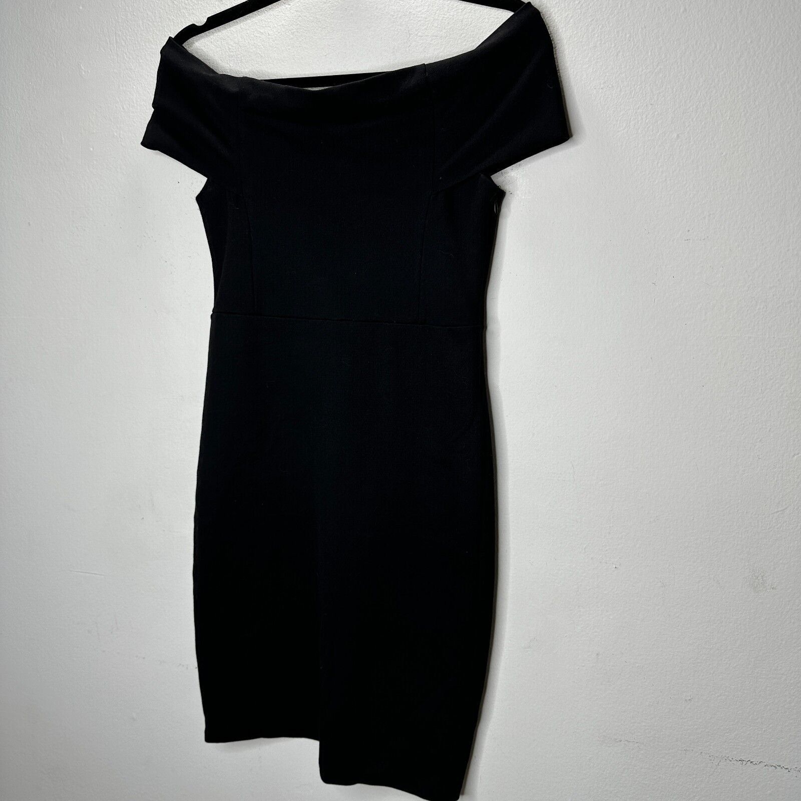 Zara Zara Sexy Black Off-Shoulder Bandeau bodycon Dress Medium Size M / US 6-8 / IT 42-44 - 2 Thumbnail