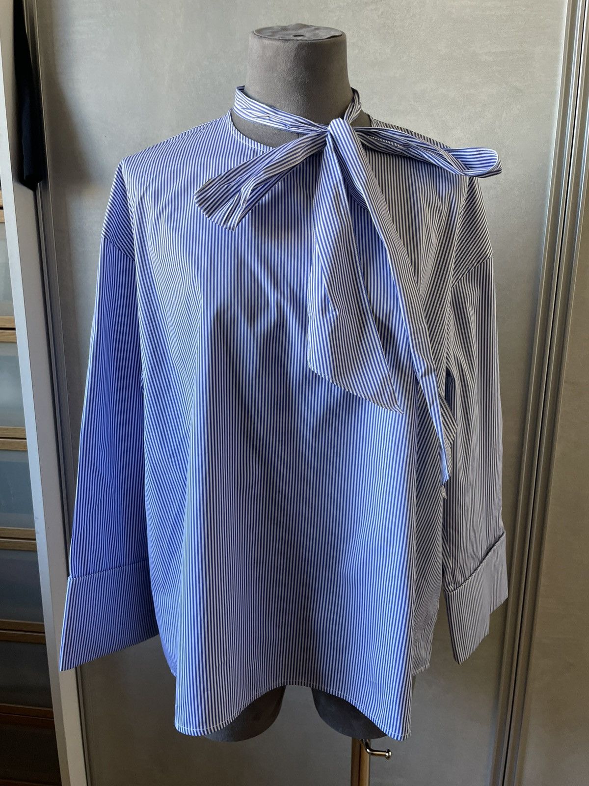 Celine CELINE BLOUSE NEW WITH TAG Size M / US 6-8 / IT 42-44 - 1 Thumbnail