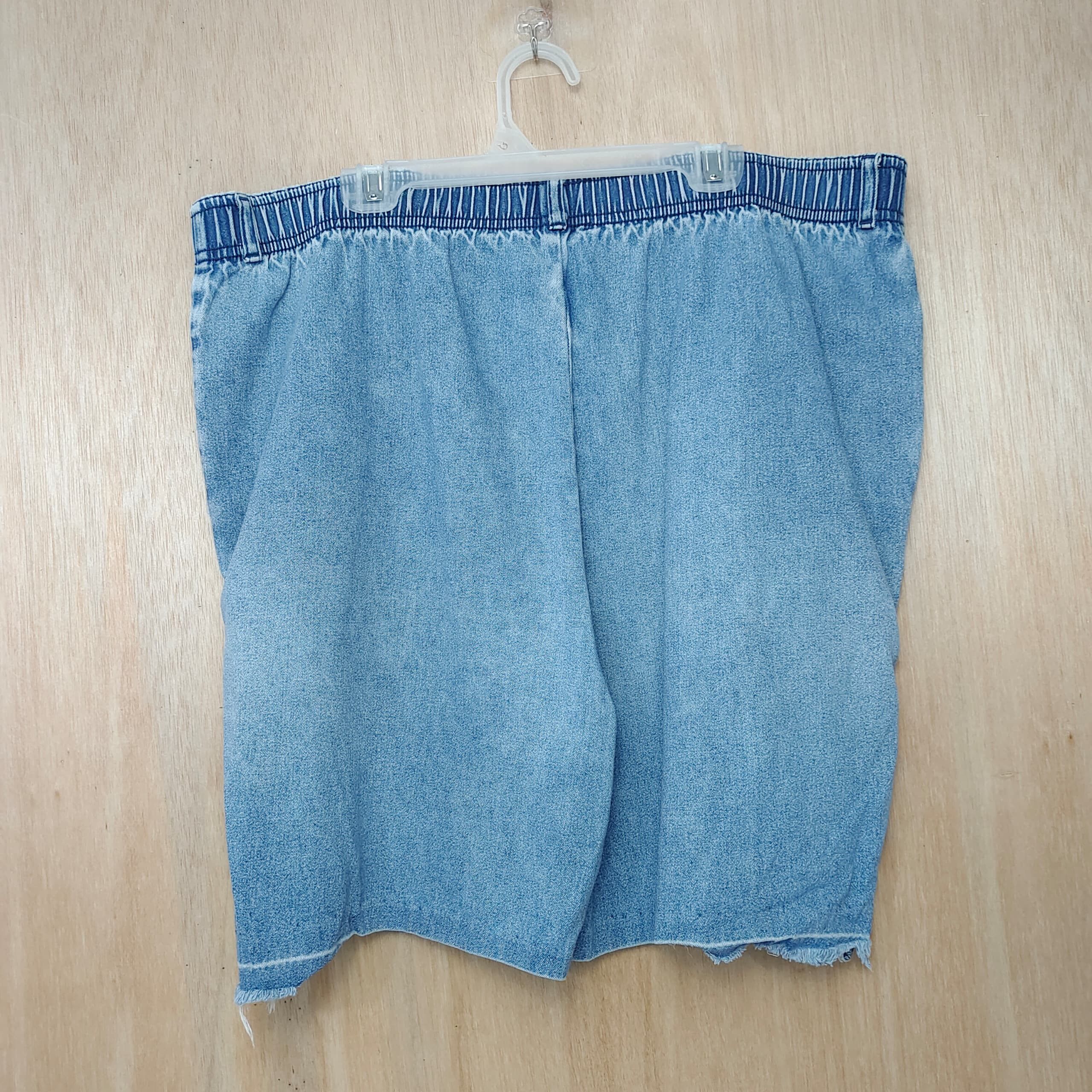 Levi's × Levi's Vintage Clothing VINTAGE DISTRESSED LEVIS TRAVELERS BLUE DENIM SHORT PANTS Size US 38 / EU 54 - 2 Thumbnail