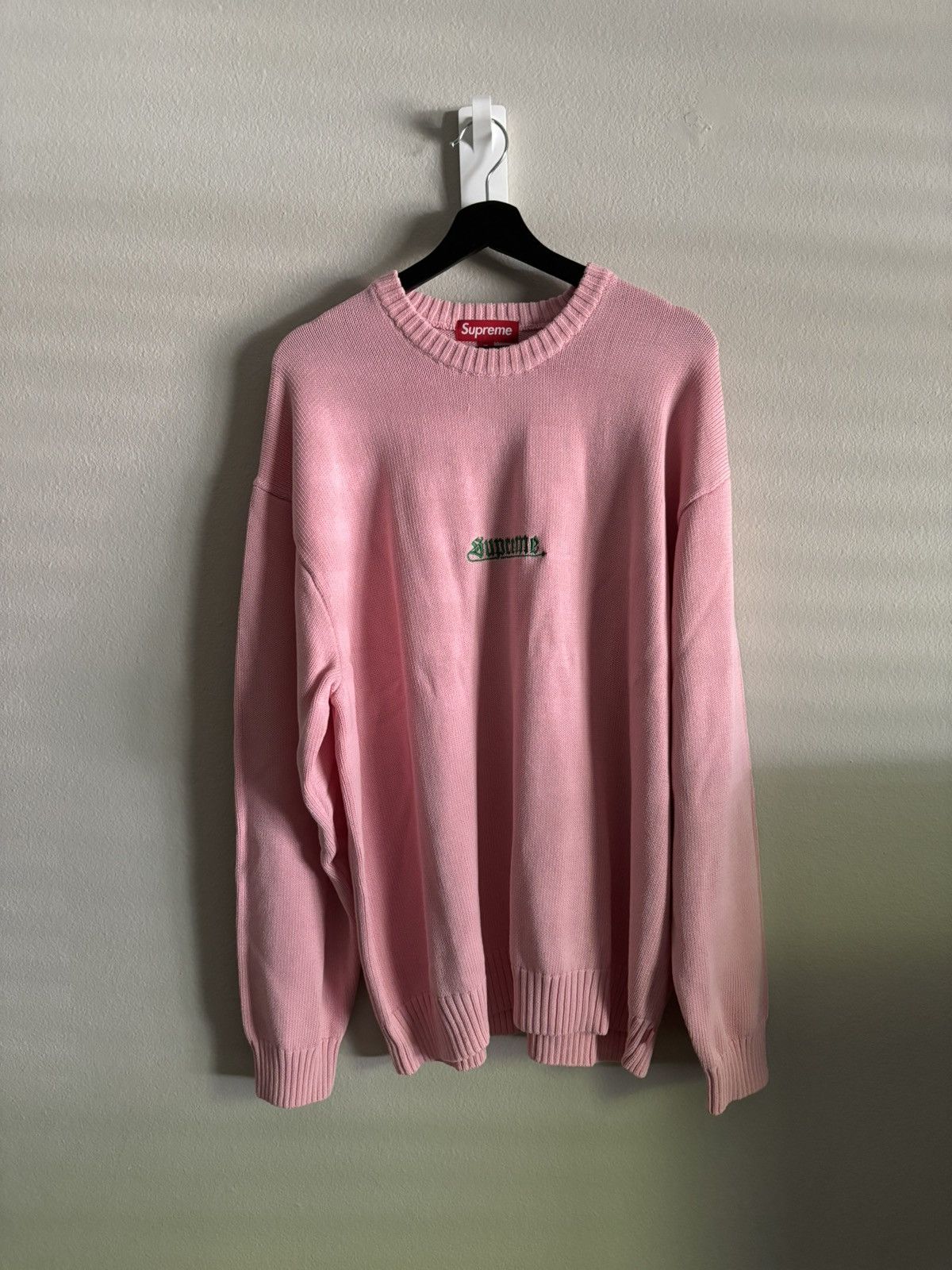 Supreme Supreme Old English Sweater (Pink) Size US XL / EU 56 / 4 - 3 Thumbnail