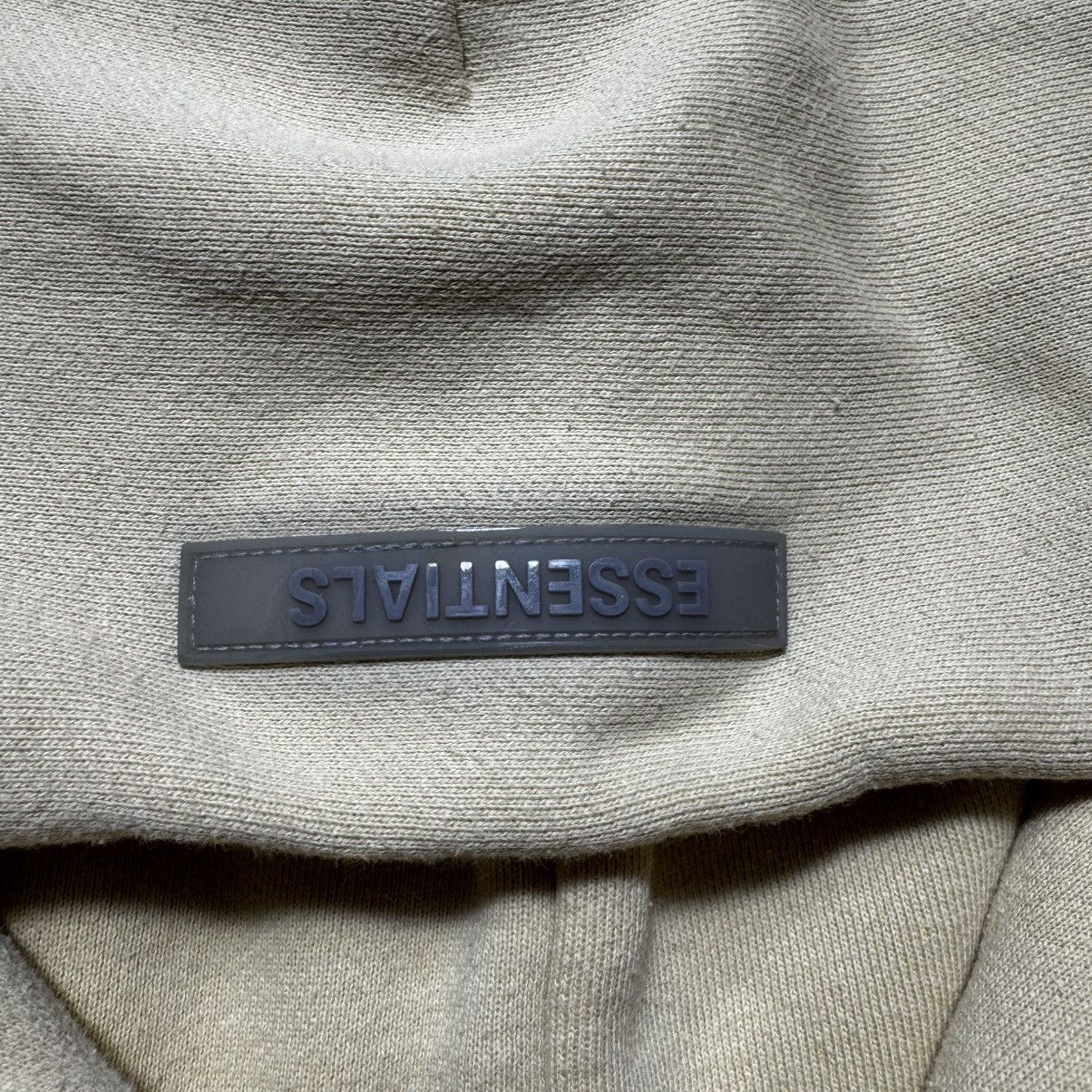 Essentials vintage essentials x fear of god hoodie y2k big logo Size M / US 6-8 / IT 42-44 - 7 Thumbnail