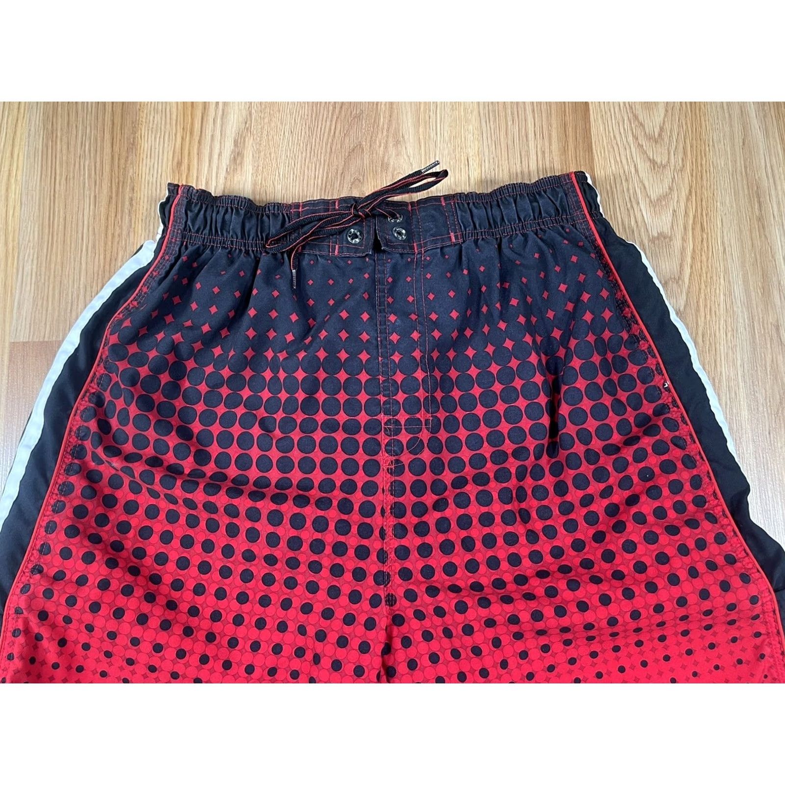 Vintage Unknown Shorts Mens M Medium RedBlackWhite Drawstring Swim Trunks 100% Polyester Size US 31 - 2 Thumbnail