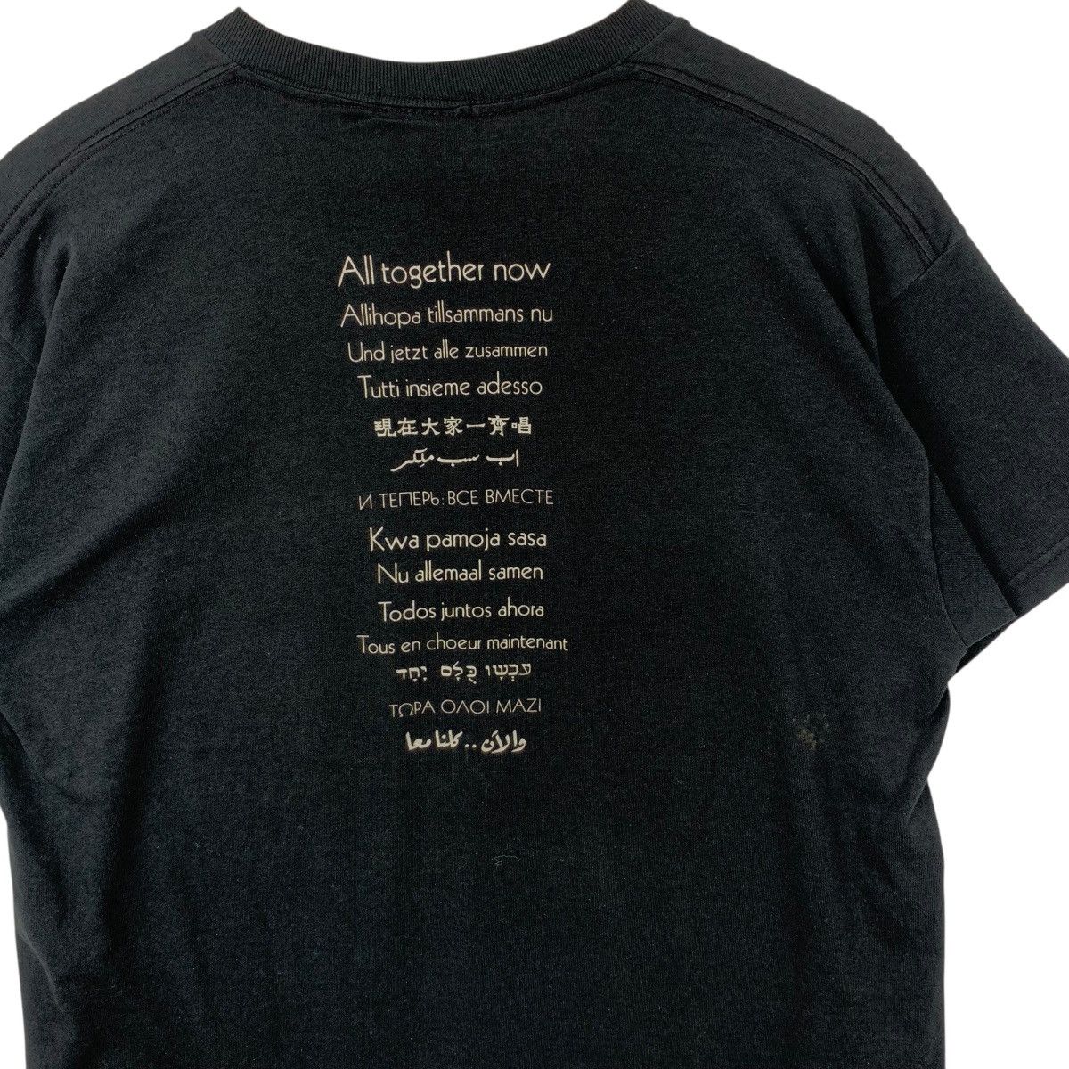 Band Tees Vintage 2000 THE BEATLES All Together Now Japan Kanji Tee Size L / US 10 / IT 46 - 7 Thumbnail
