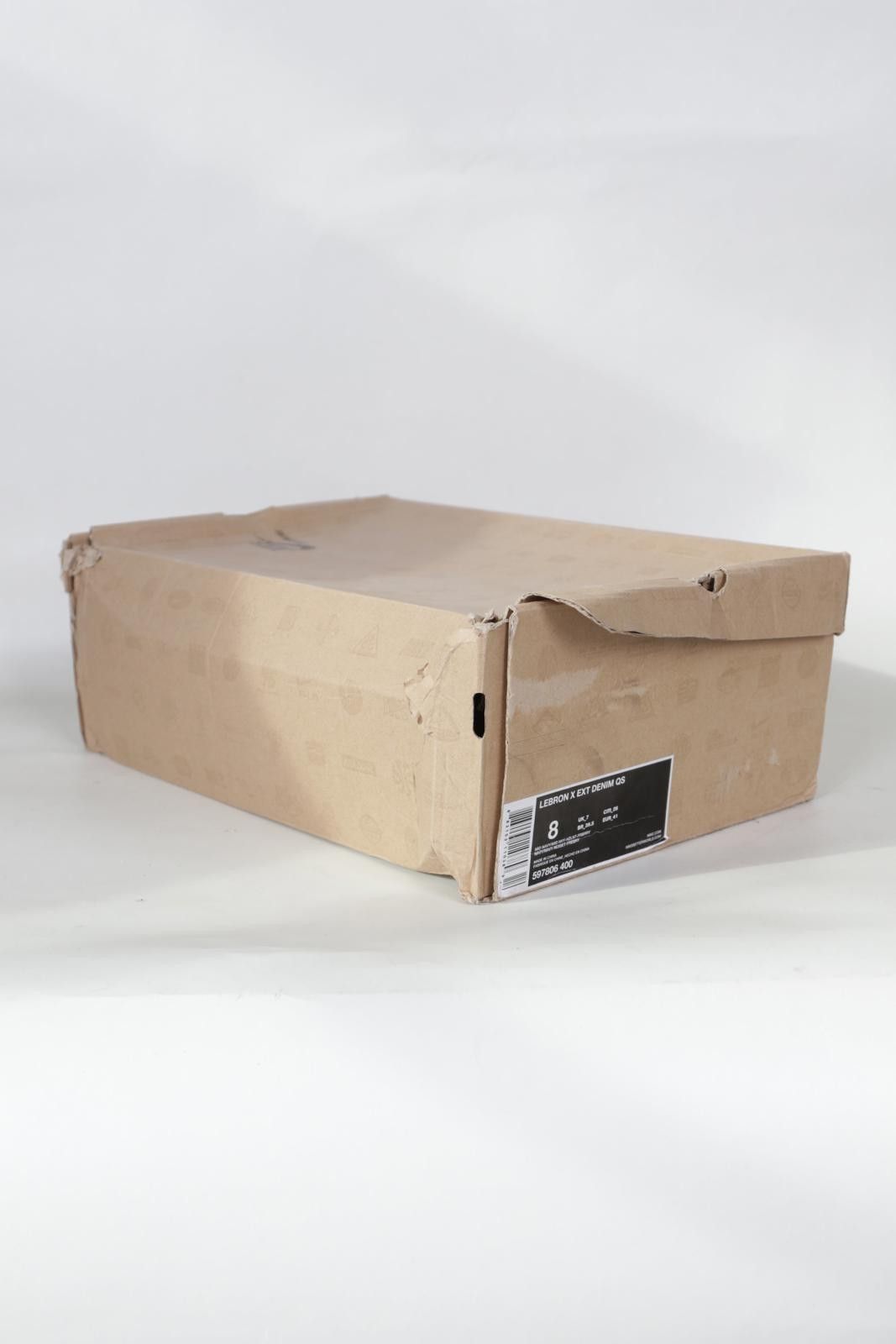 Theory 2013' Nike LeBron X EXT Basketball Shoe Size ONE SIZE - 10 Thumbnail