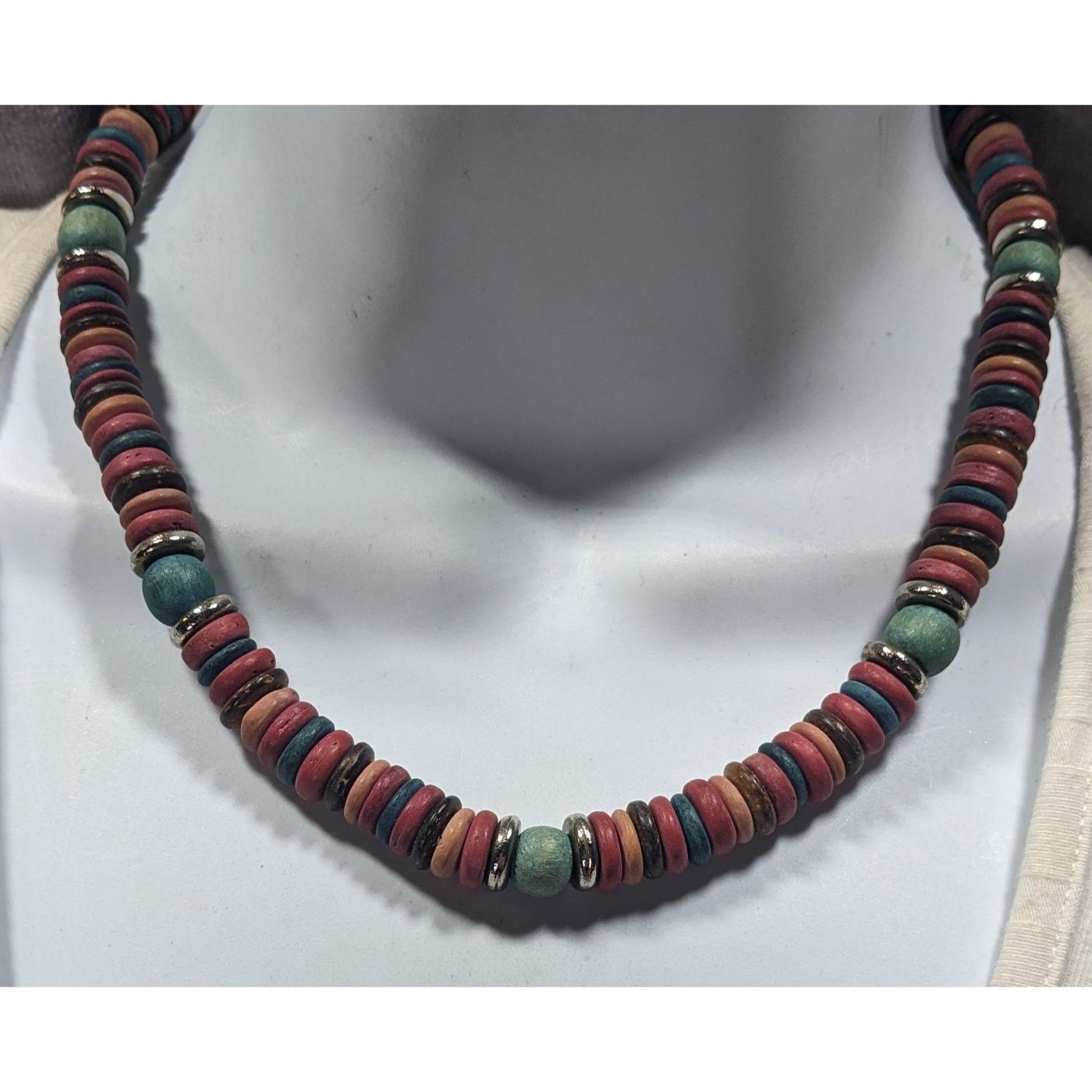 Other Retro Bohemian Rainbow Wood Disc Beaded Necklace Size ONE SIZE - 4 Thumbnail