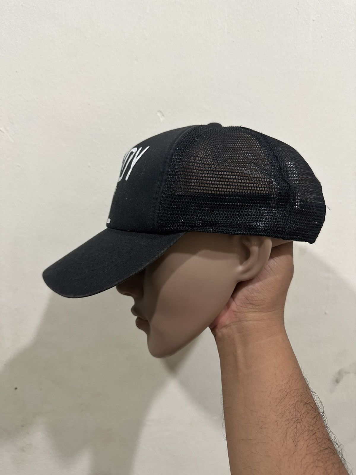Japanese Brand Rowdy Girl ANNA X SLY Trucker Hat Size ONE SIZE - 3 Thumbnail