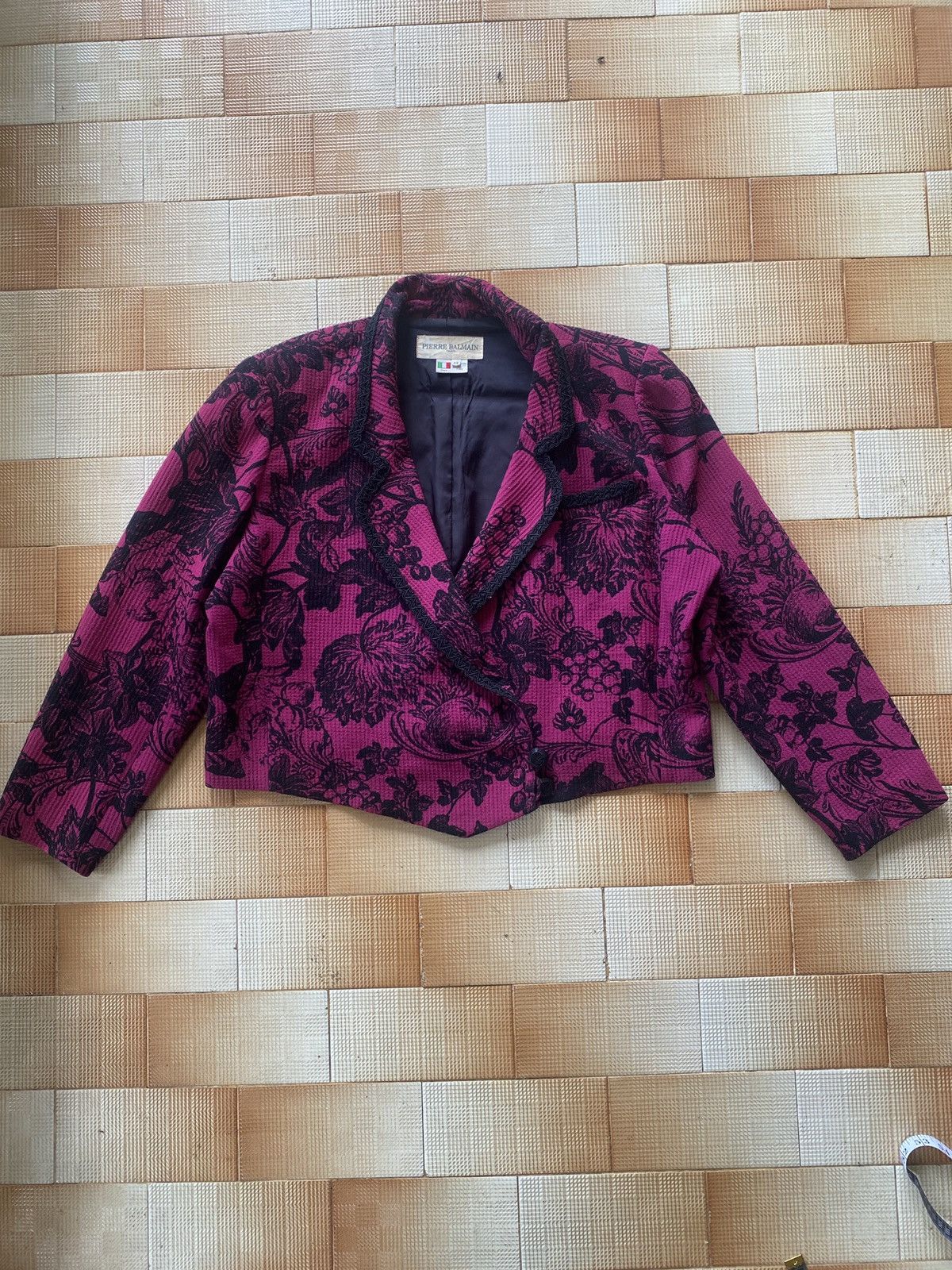 Vintage pierre balmain cropped jacket