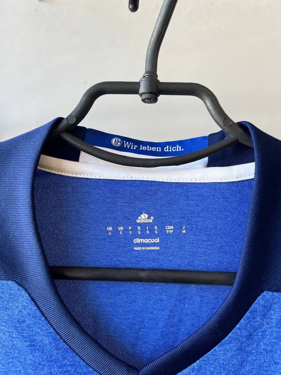 Adidas 2016/18 SCHALKE 04 HOME SOCCER JERSEY FOOTBALL SHIRT ADIDAS Size US S / EU 44-46 / 1 - 6 Thumbnail