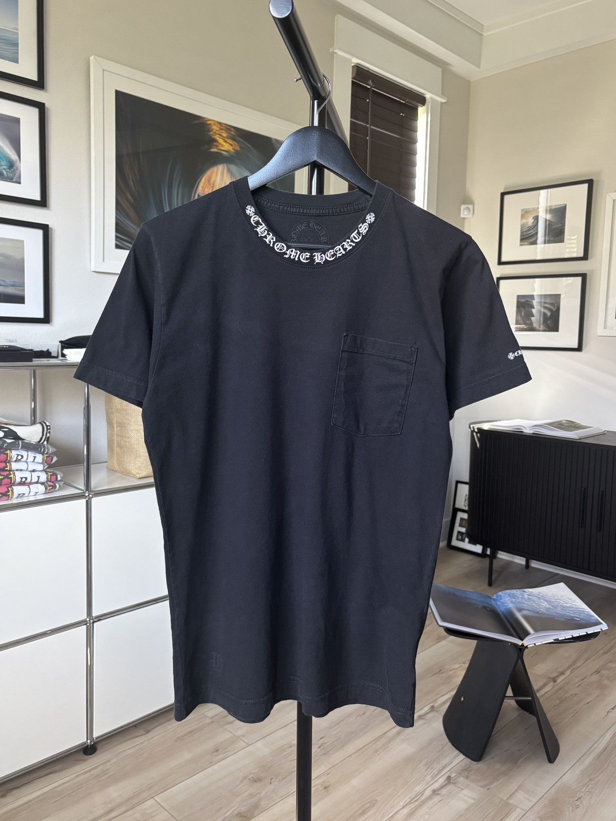 Chrome Hearts CHROME HEARTS | SCROLL BAR NECK LOGO TEE Size US M / EU 48-50 / 2 - 1 Thumbnail