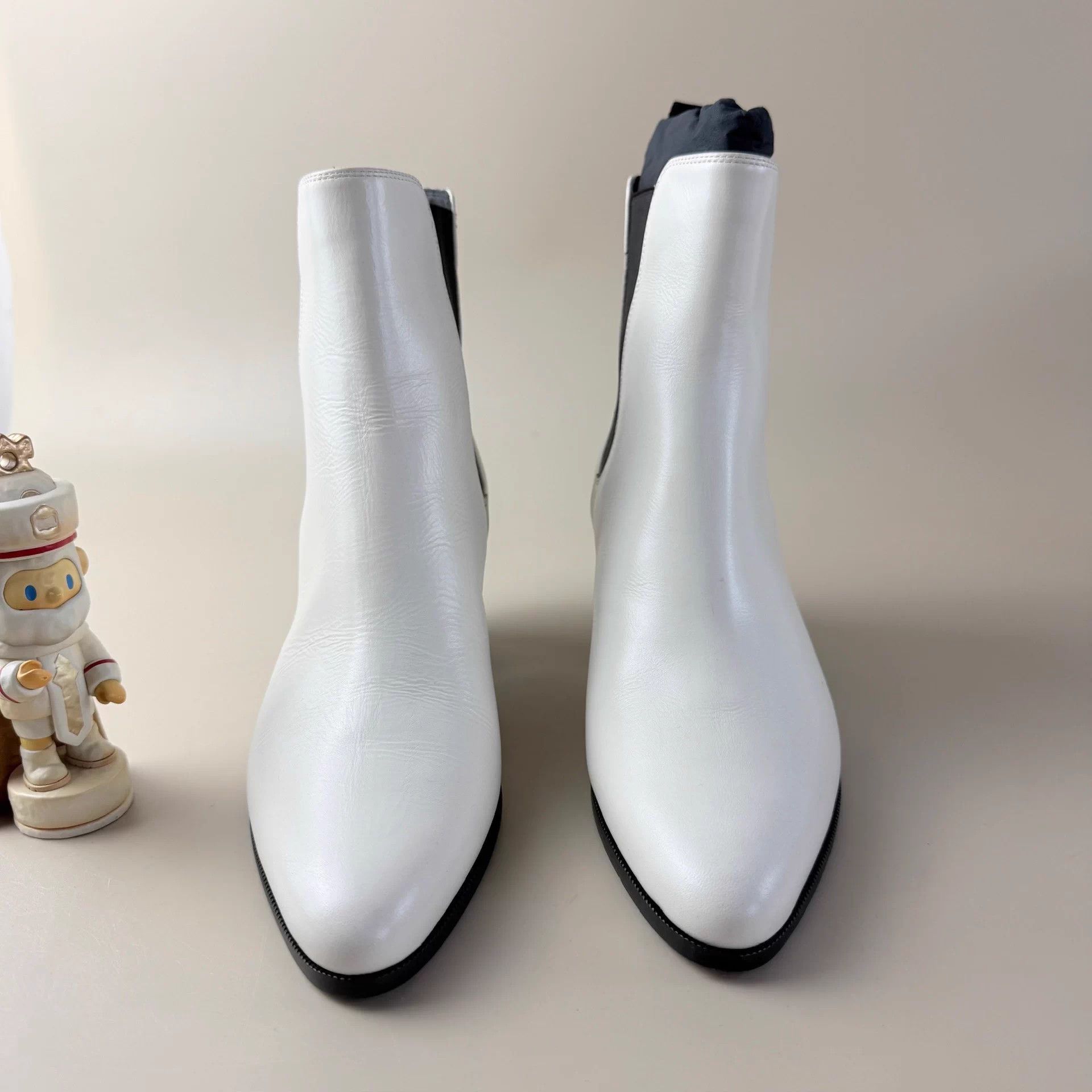 Celine Celine Chelsea boots Black & White EU 35.5 Size US 4.5 / IT 34.5 - 2 Thumbnail