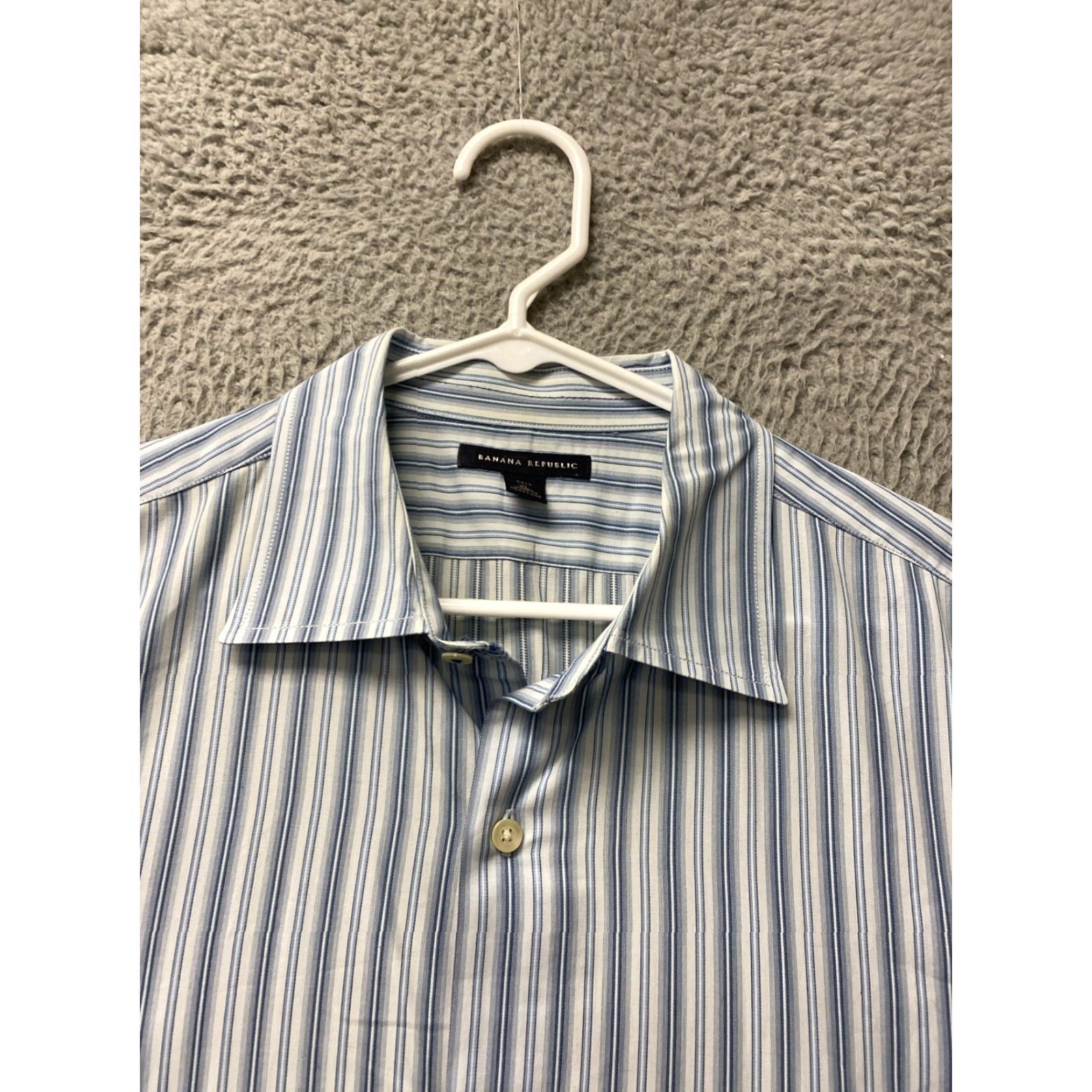 Banana Republic Banana Republic Shirt Men XLT Gray Striped Button Up Preppy Casual 116-68 Size US XL / EU 56 / 4 - 5 Thumbnail