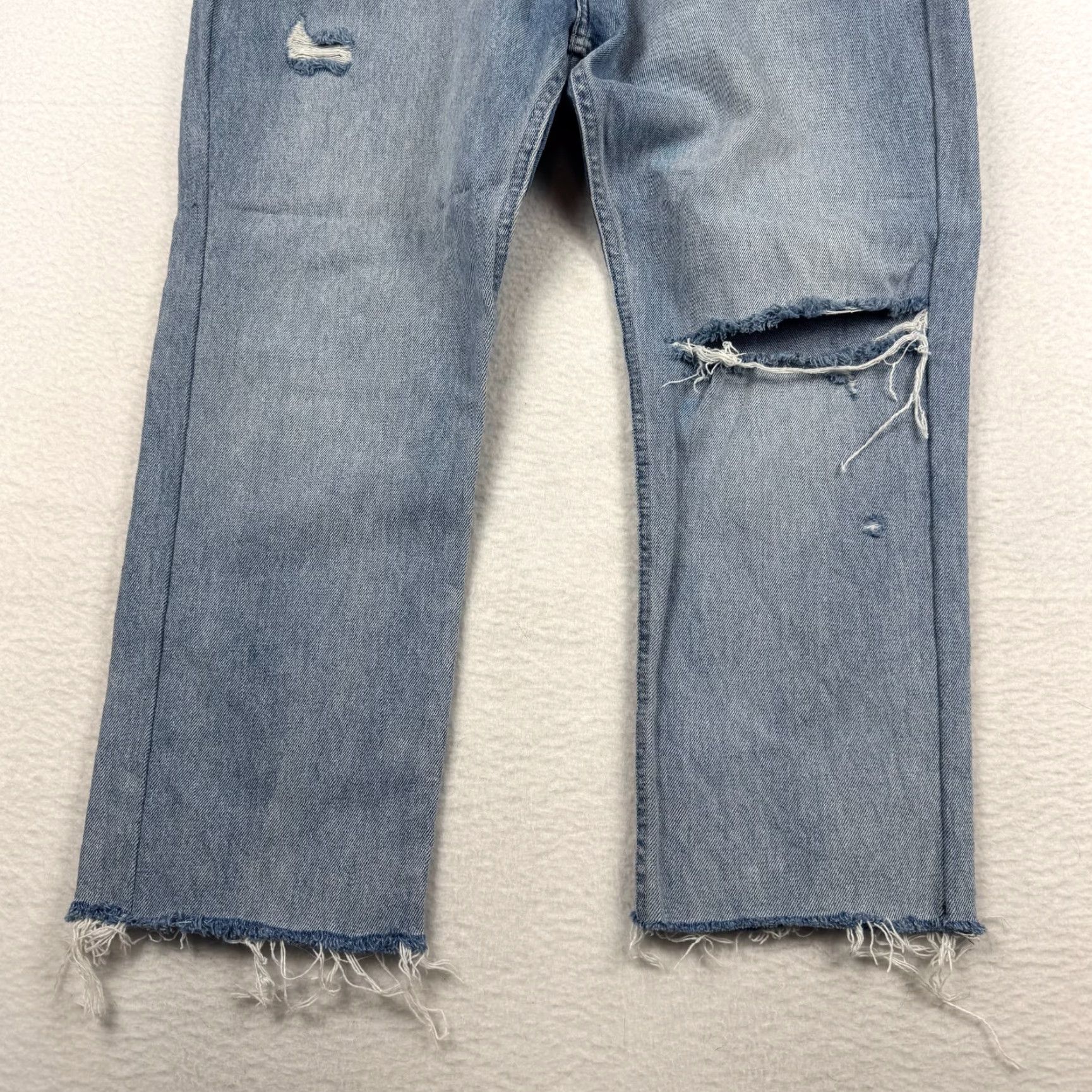 Levi's Vintage Levi's Silvertab Straight Fit Jeans 36x25 Light Wash Distressed 5-Pocket Denim Men Size US 36 / EU 52 - 3 Thumbnail