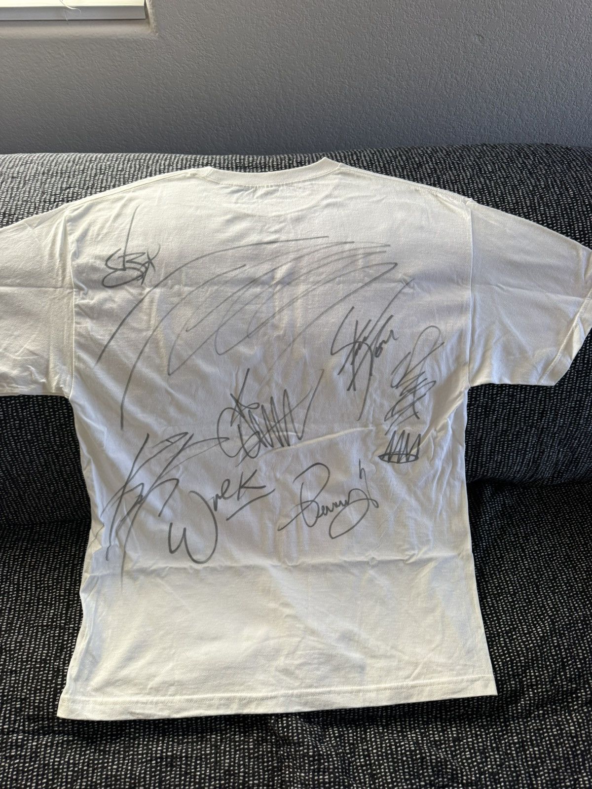 Other Tech N9NE Independent Powerhouse Tour 2016 Signed Shirt Size US XL / EU 56 / 4 - 5 Thumbnail
