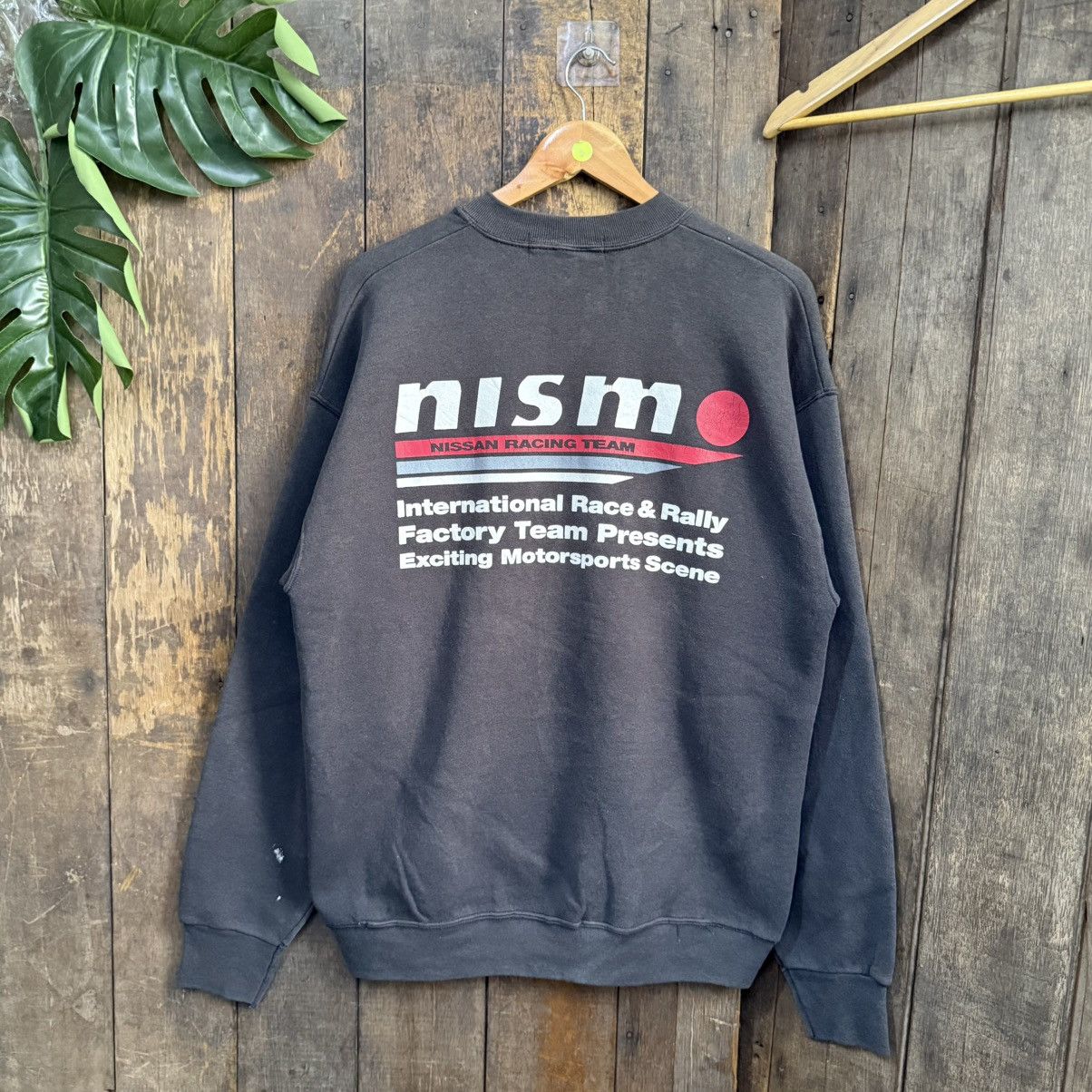 Vintage Vintage Nismo Nissan Racing Team Sweatshirt Size US L / EU 52-54 / 3 - 1 Thumbnail