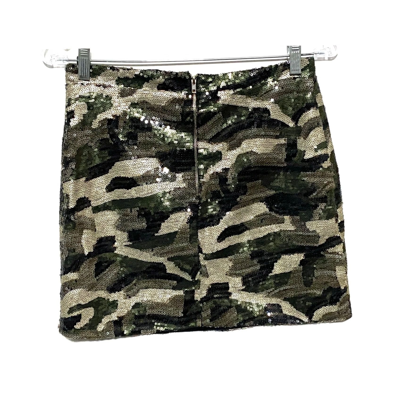 Vintage Shinestar Sequin Camo Green Mini Skirt Sz M Bling Sparkle Y2K Fairy Grunge NWT Skirt Women M Green Sequin Camo NWT Mens? Size 32" / US 10 / IT 46 - 2 Thumbnail