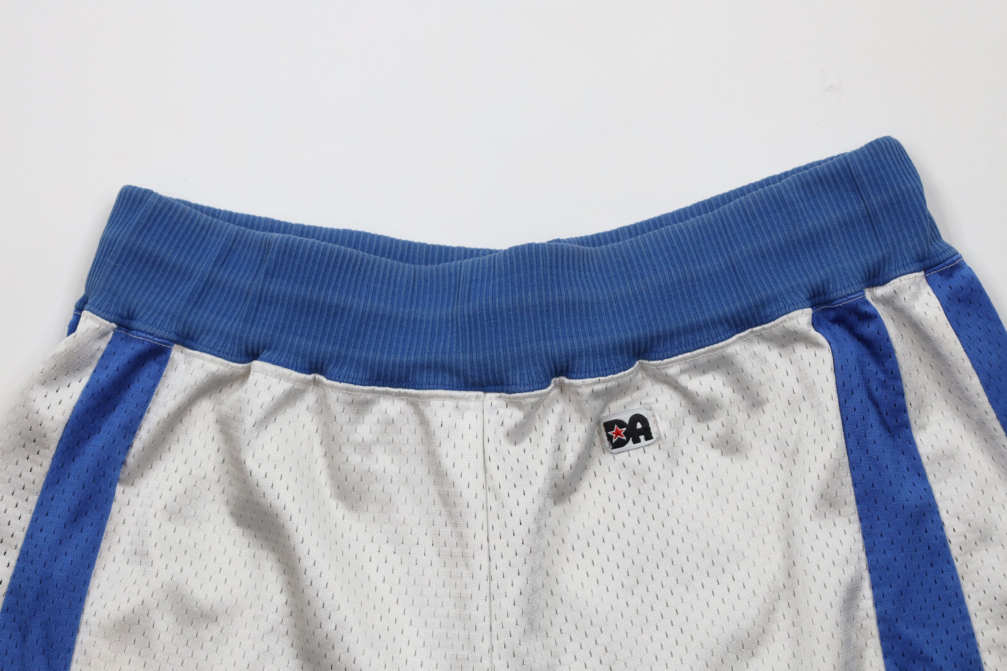 Vintage 80s 90s Streetwear Heavyweight Basketball Shorts