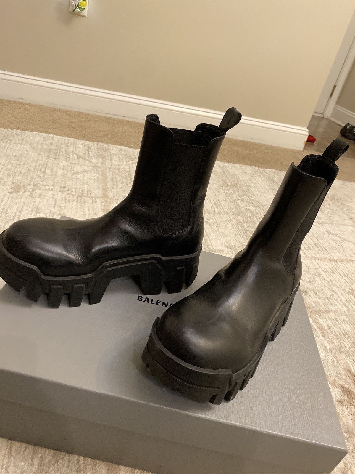 Balenciaga Balenciaga bulldozer boots Size US 11 / EU 44 - 3 Thumbnail