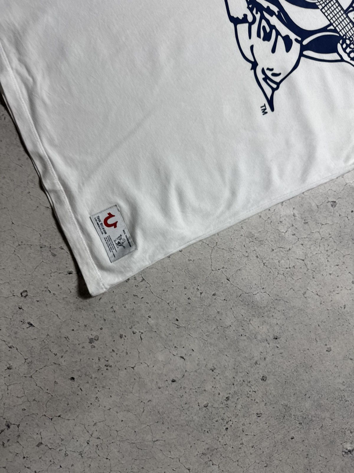 True Religion True Relgion Budha Vintage Big Logo T-Shirt Y2K White Size US XL / EU 56 / 4 - 2 Thumbnail