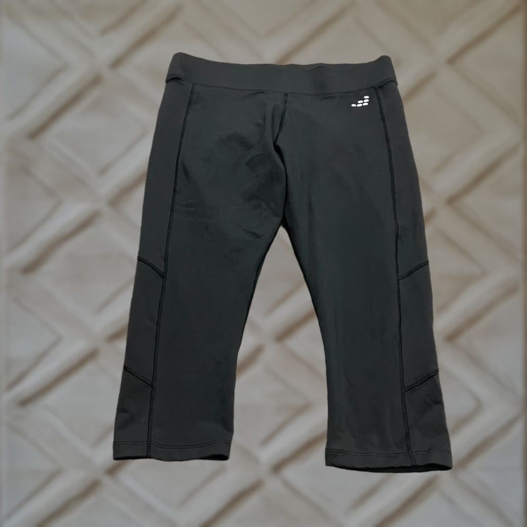 Vintage BCG Cropped Capri Leggings Womens M Black Athletic Active Yoga Gym 29x18 Leggings Shirts? Size 32" / US 10 / IT 46 - 1 Thumbnail