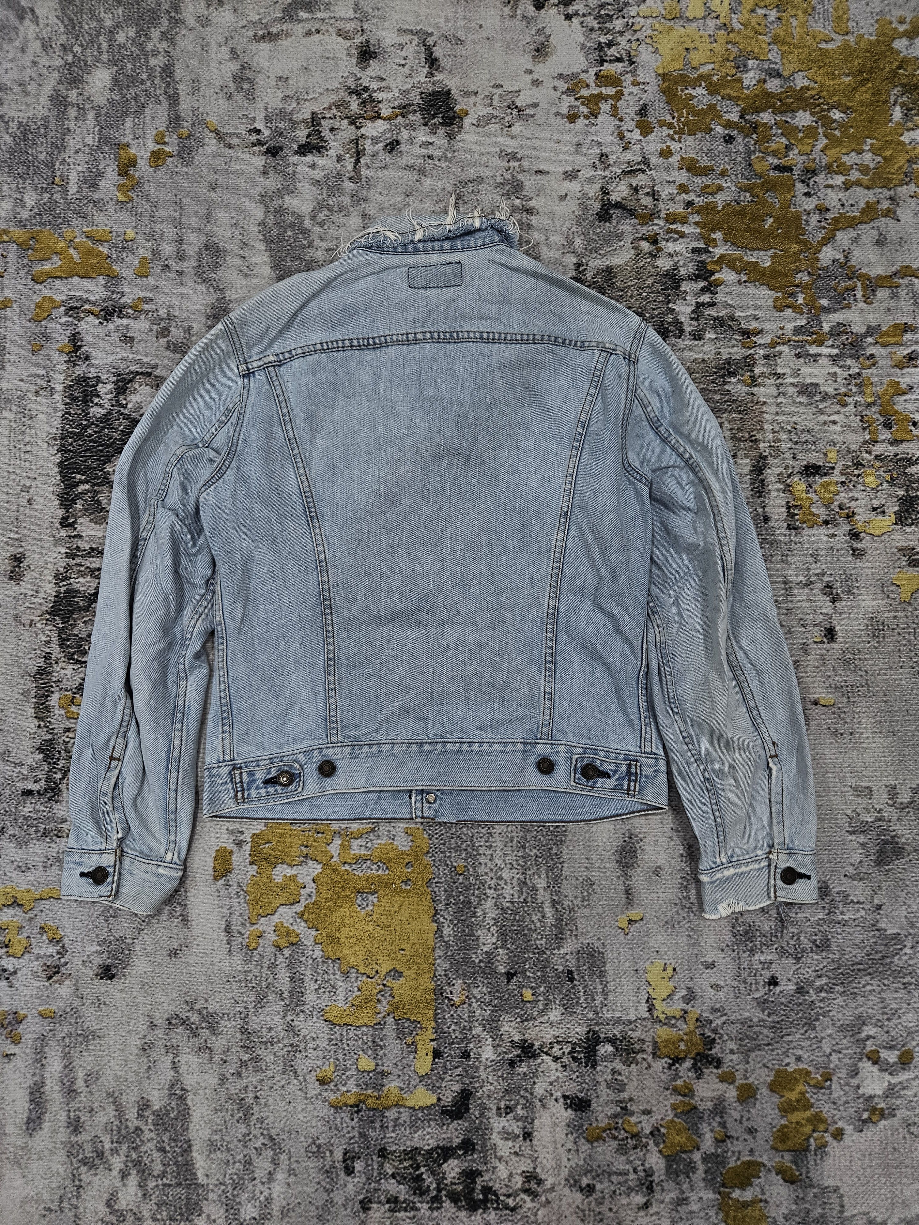 Levi's Vintage Style Levis Light Denim Trucker Jacket - Classic Fit Size US S / EU 44-46 / 1 - 4 Thumbnail