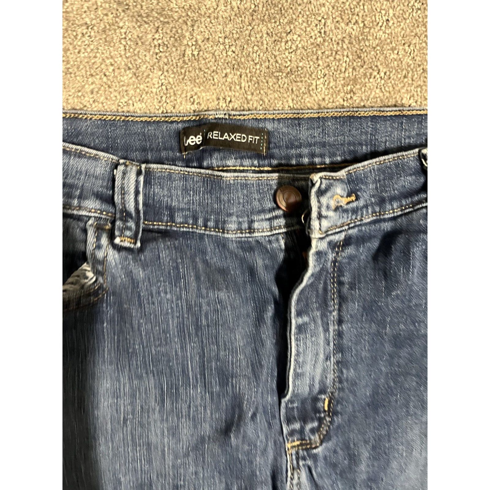 Lee Lee Jeans Straight Leg Relaxed Fit Mid Rise Size 16 Short Stretch Women's Size 38" / US 16 / IT 52 - 3 Thumbnail