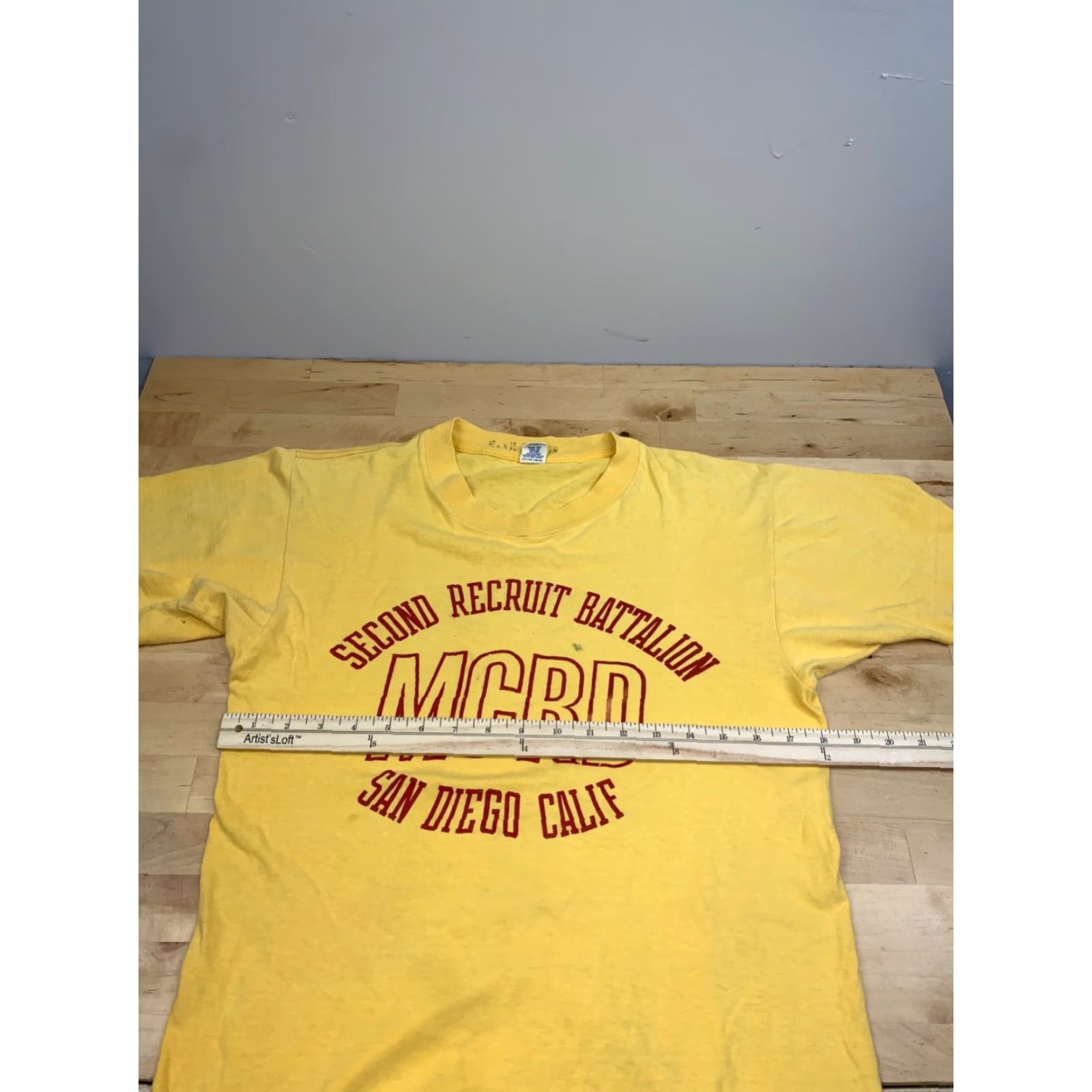 Vintage VINTAGE Marines Second Recruit Battalion MCRD shirt M Yellow 80s San Diego Mens Size US M / EU 48-50 / 2 - 5 Thumbnail