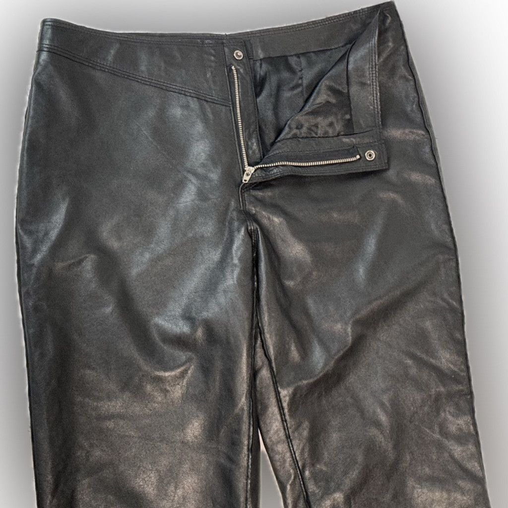 Guess Y2K Guess Genuine Leather Pants Size 8 Mid-Rise Straight Leg Size 30" / US 8 / IT 44 - 3 Thumbnail