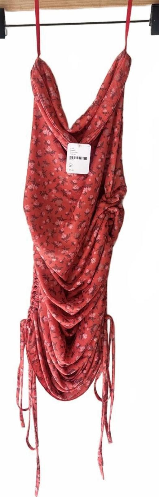 Free People Free People Red Floral Ruched Mini Dress Size M / US 6-8 / IT 42-44 - 1 Thumbnail