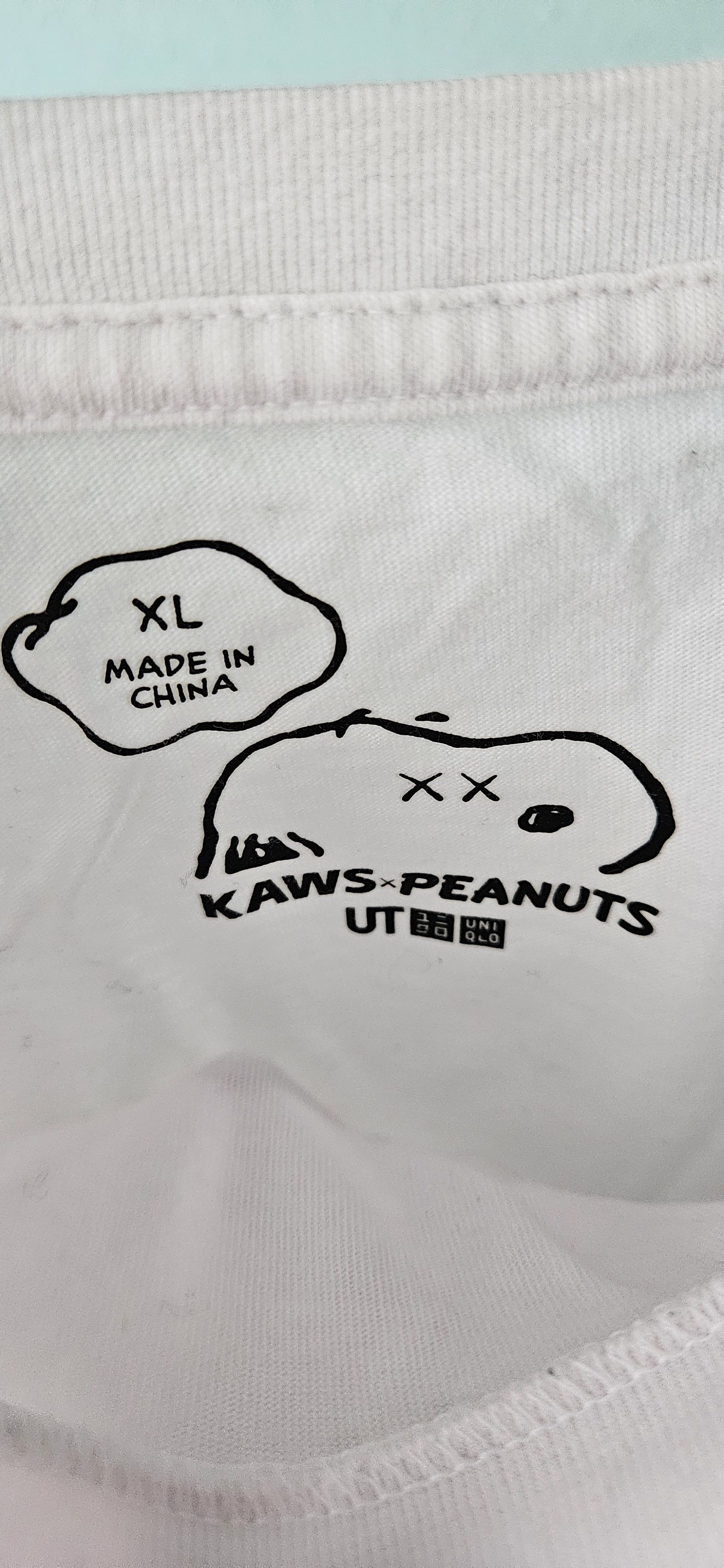 Kaws × Peanuts × Uniqlo Uniqlo x Kaws Peanuts Collection Size US XL / EU 56 / 4 - 2 Thumbnail