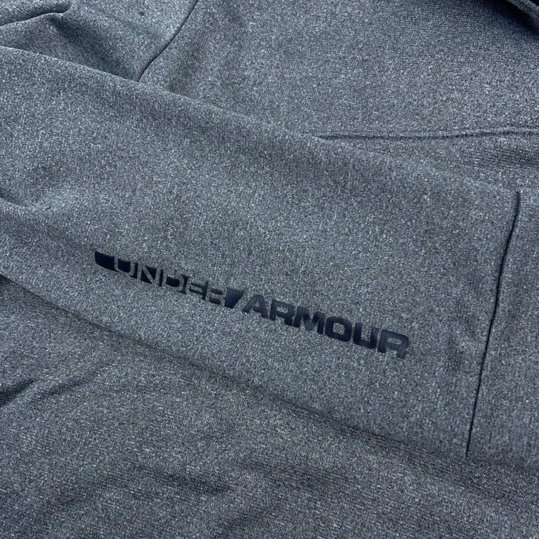Under Armour Under Armour Sweatshirt Men Small Gray Black Pullover 1/4 Zip Mock Neck Long Sleeve Regular Fit Sports Classic Golf Size US S / EU 44-46 / 1 - 7 Thumbnail