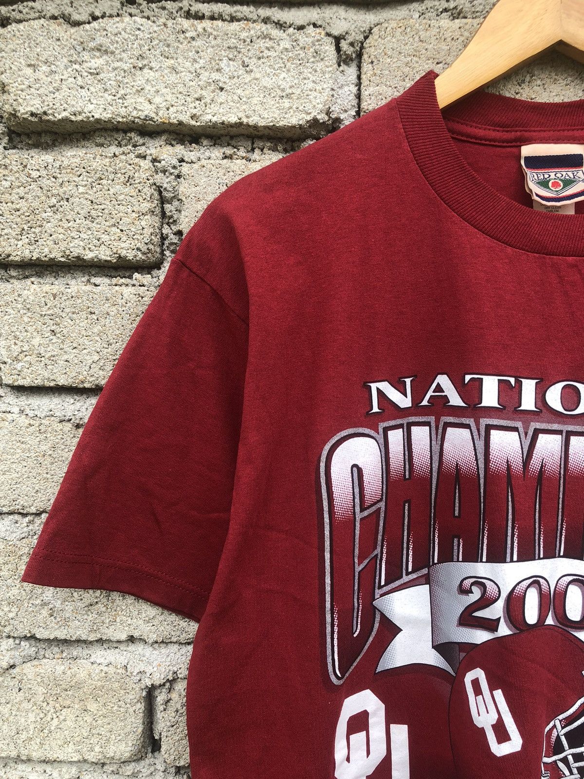 Vintage Vintage Y2K Oaklahoma Sooners 2000 National Champions Tee Size US L / EU 52-54 / 3 - 4 Thumbnail