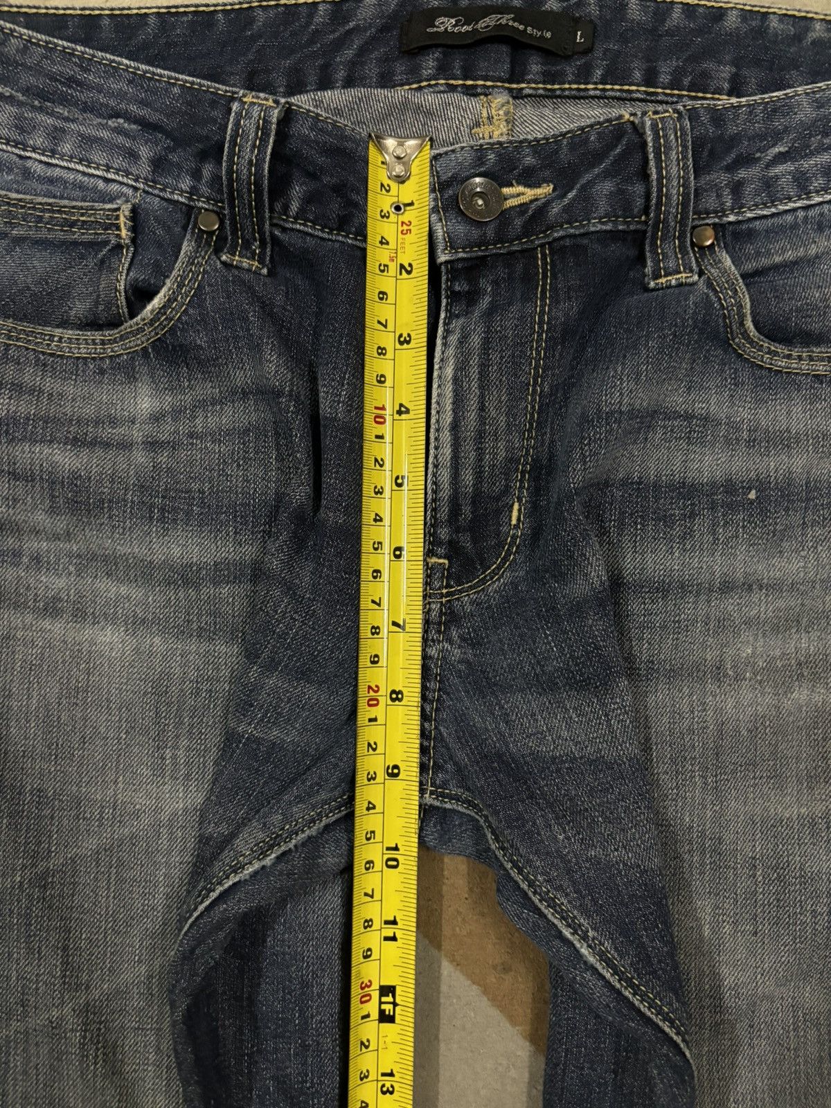 Number (N)ine Japanese Brand Whiskers Distressed Jeans Number (N)ine Style Size US 32 / EU 48 - 17 Thumbnail
