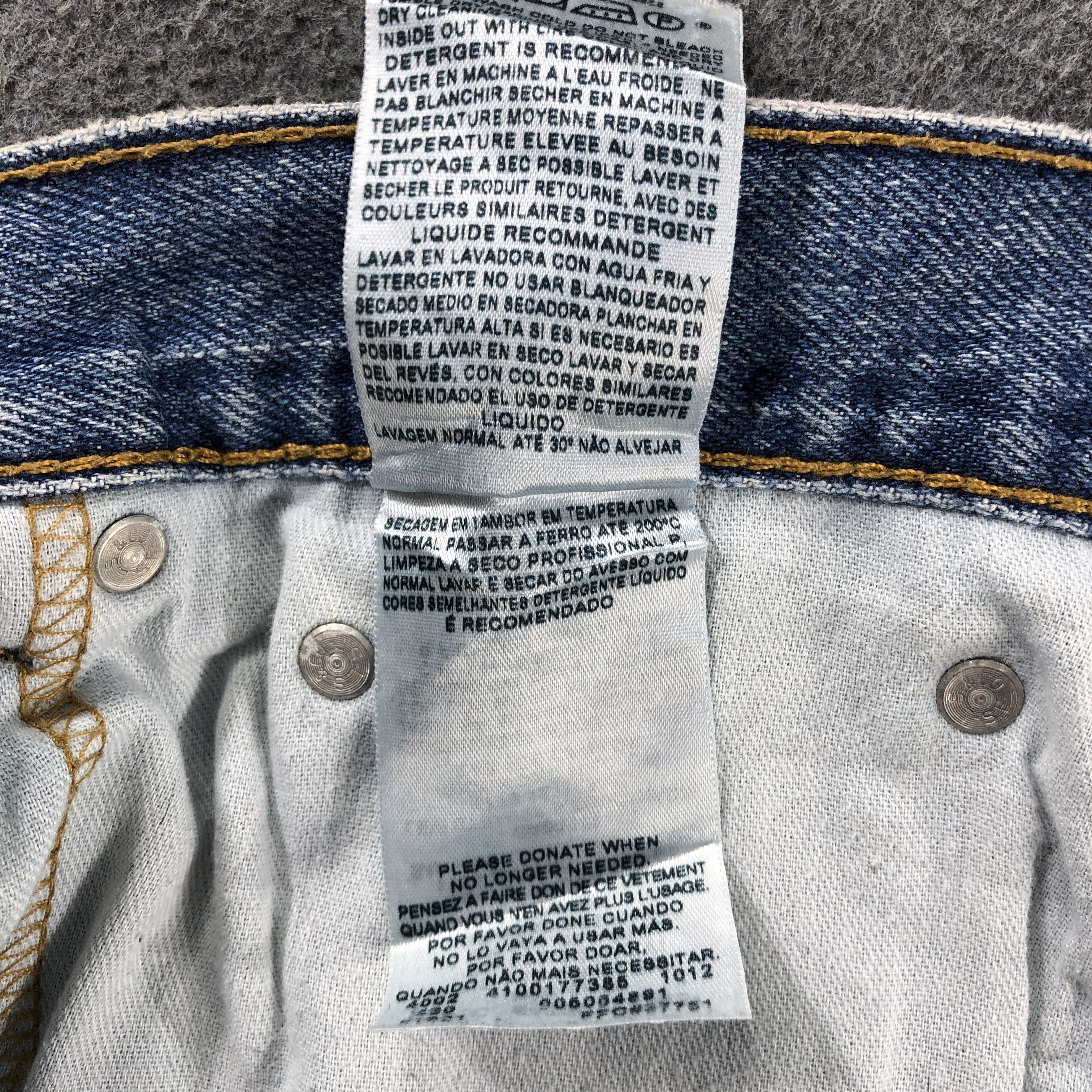 Levi's Vintage Blue Wash Levis 505 Jeans-J2585 Size US 34 / EU 50 - 13 Thumbnail