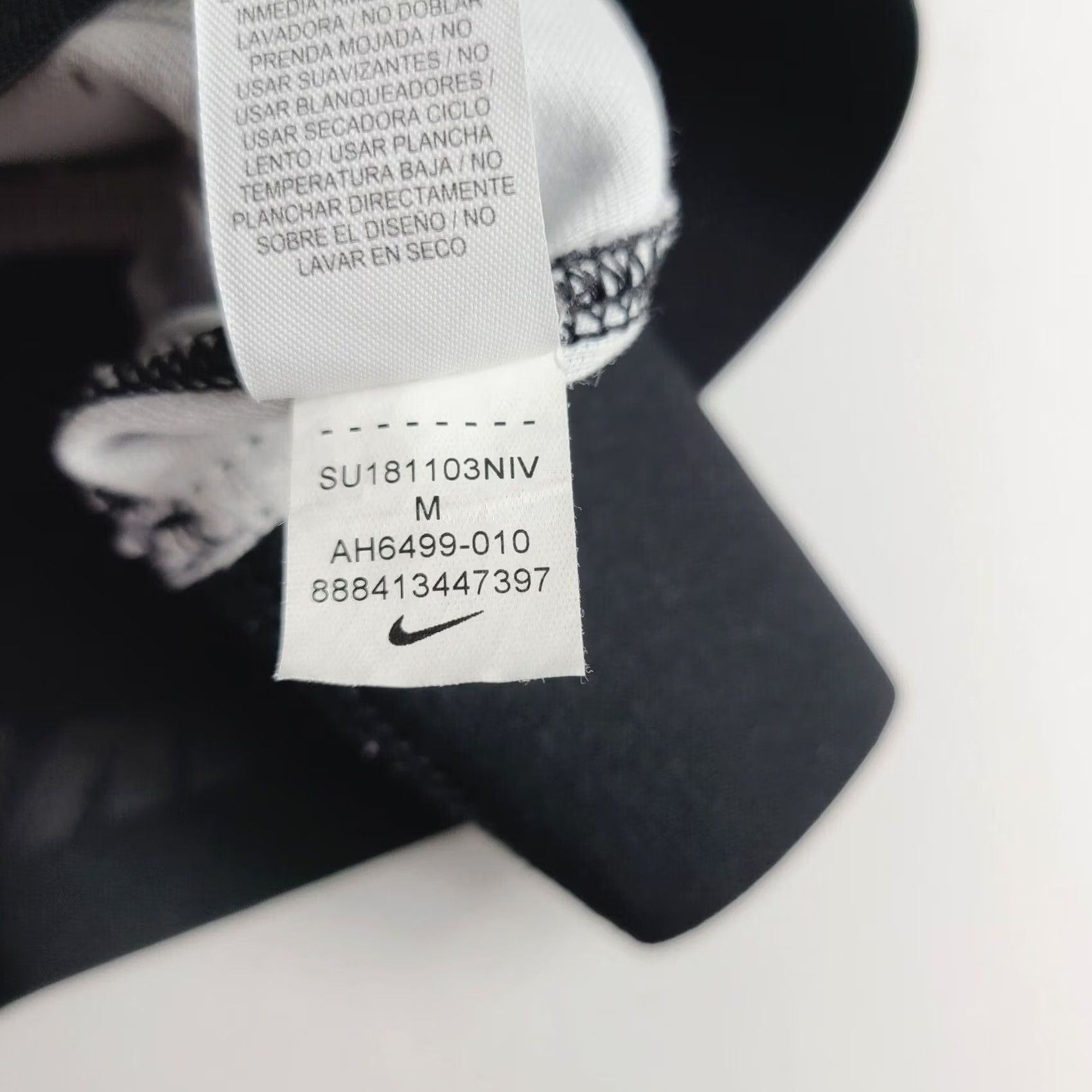 Nike Nike Women's Sportswear Leg-A-See Leggings Size Medium AH6499-010 Leggings Womens Multicolor Running" Size 32" / US 10 / IT 46 - 8 Thumbnail