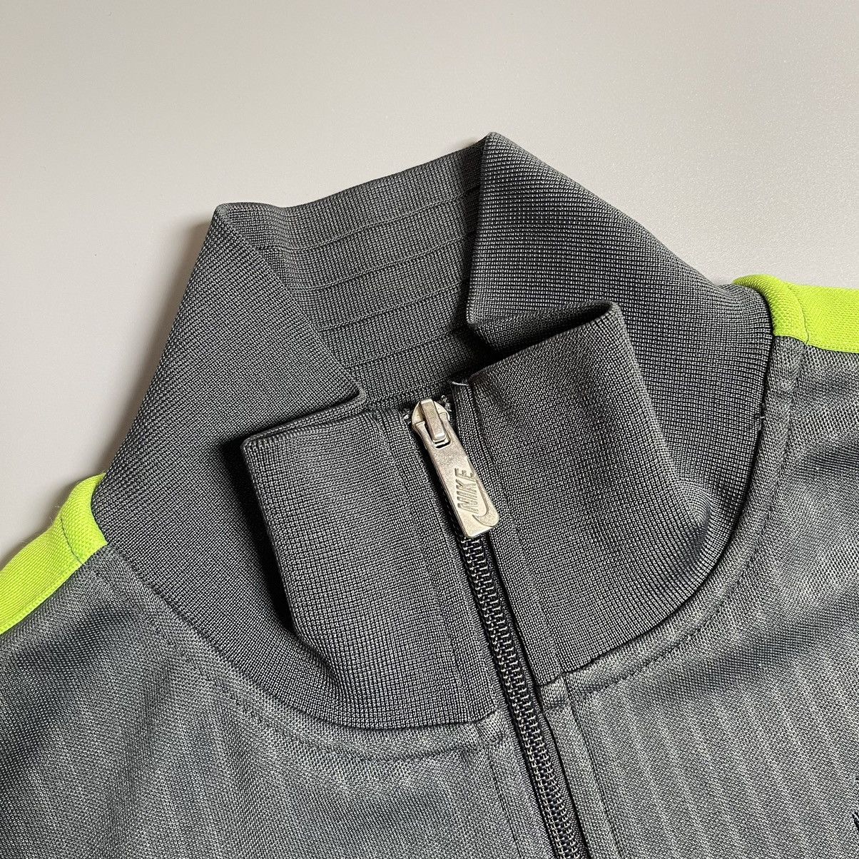 Nike × Vintage PORTUGAL NIKE N98 2012/2013 FOOTBALL ANTHEM TRACK TOP Size US L / EU 52-54 / 3 - 4 Thumbnail