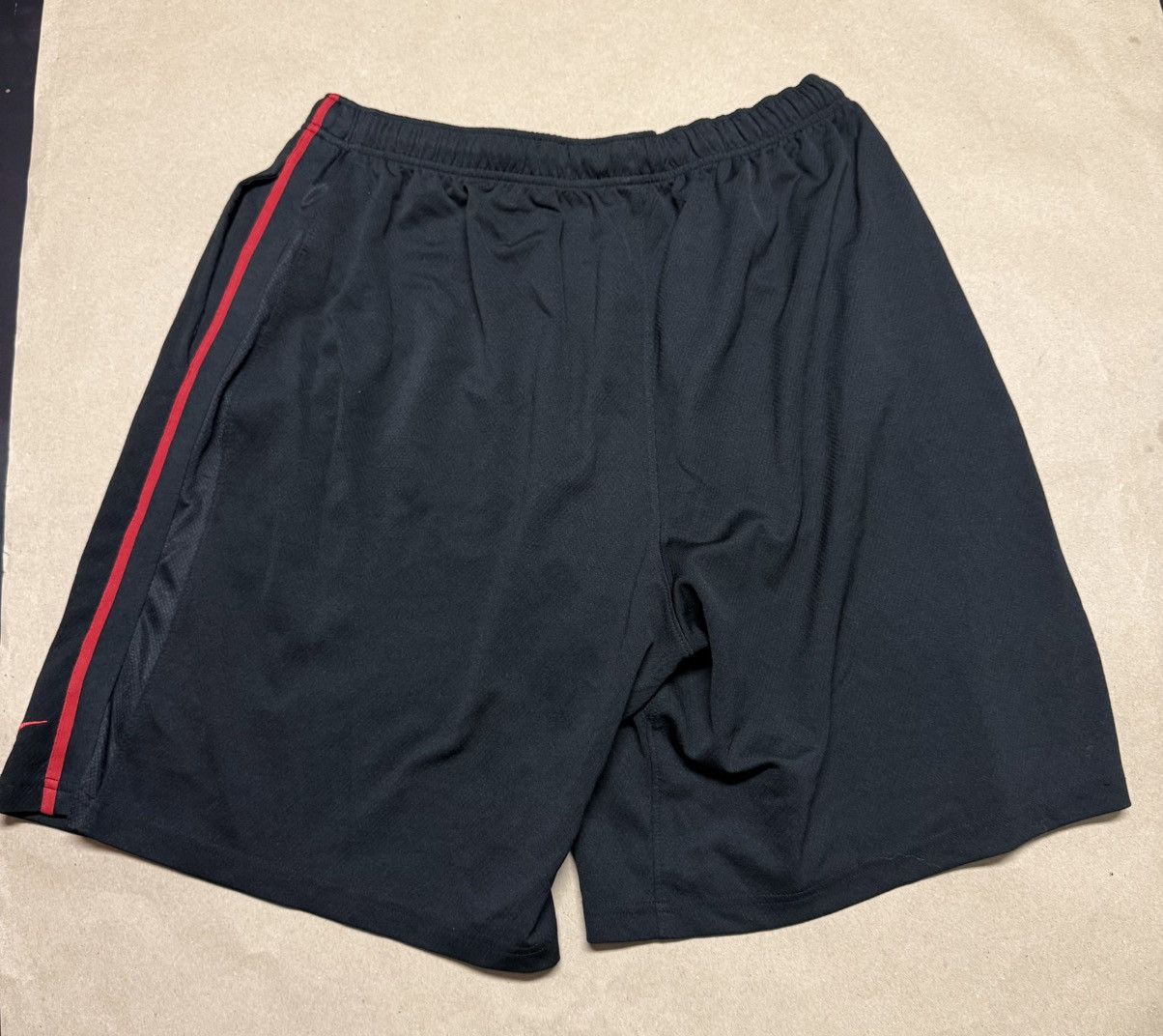 Nike Nike DriFit Basketball Shorts size XXL Rare! Size US 40 / EU 56 - 2 Thumbnail