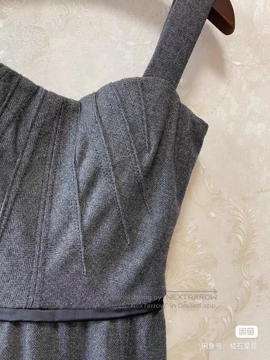 DGK DG Runway Boned Wool Camisole Dress. Size M / US 6-8 / IT 42-44 - 7 Thumbnail
