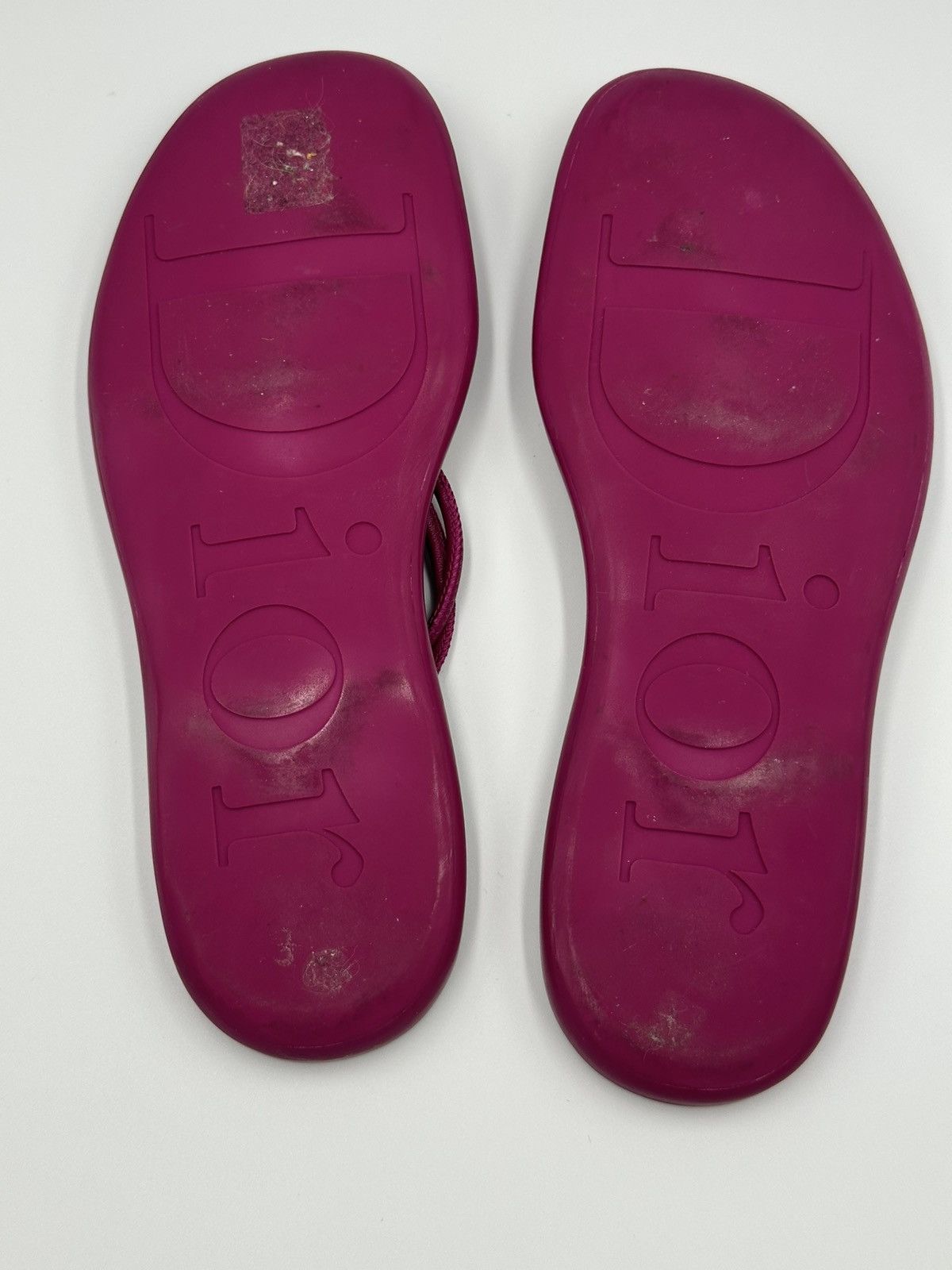 Dior Dior rubber flip flops thongs with box and dustbag Size US 6 / IT 36 - 11 Thumbnail